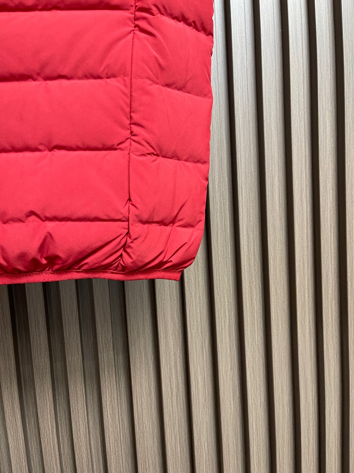 🛒🛒arcteryx 始祖鸟秋冬羽绒立领情侣马甲，日常休闲 随意搭配 都是无可挑剔，送人自留！都非常有面