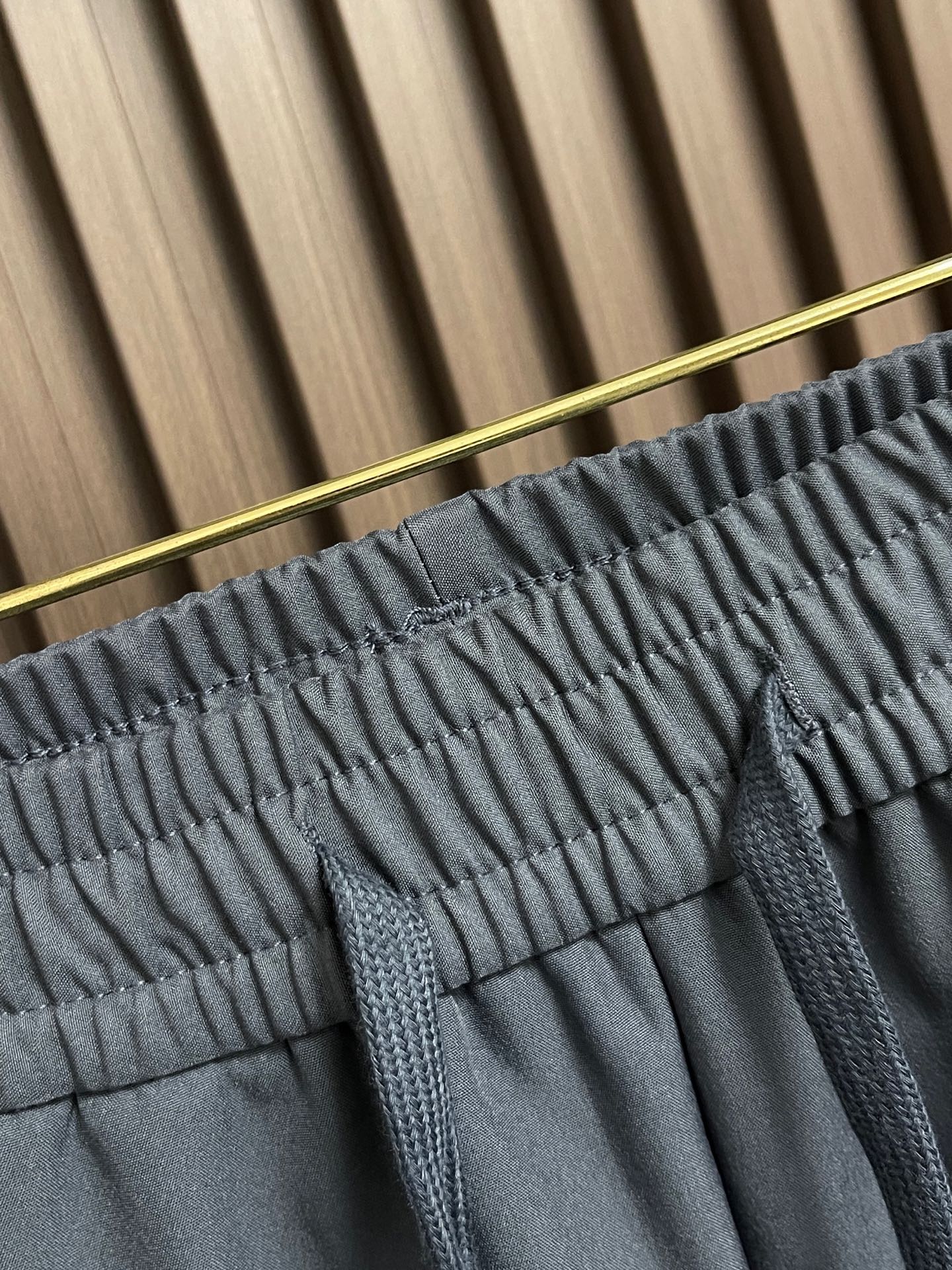 🛒🛒ARC’TERYX 始祖鸟户外休闲通勤机能裤它是可以被定义为一条‘皮肤裤’，防晒抗撕裂，整条裤子包括