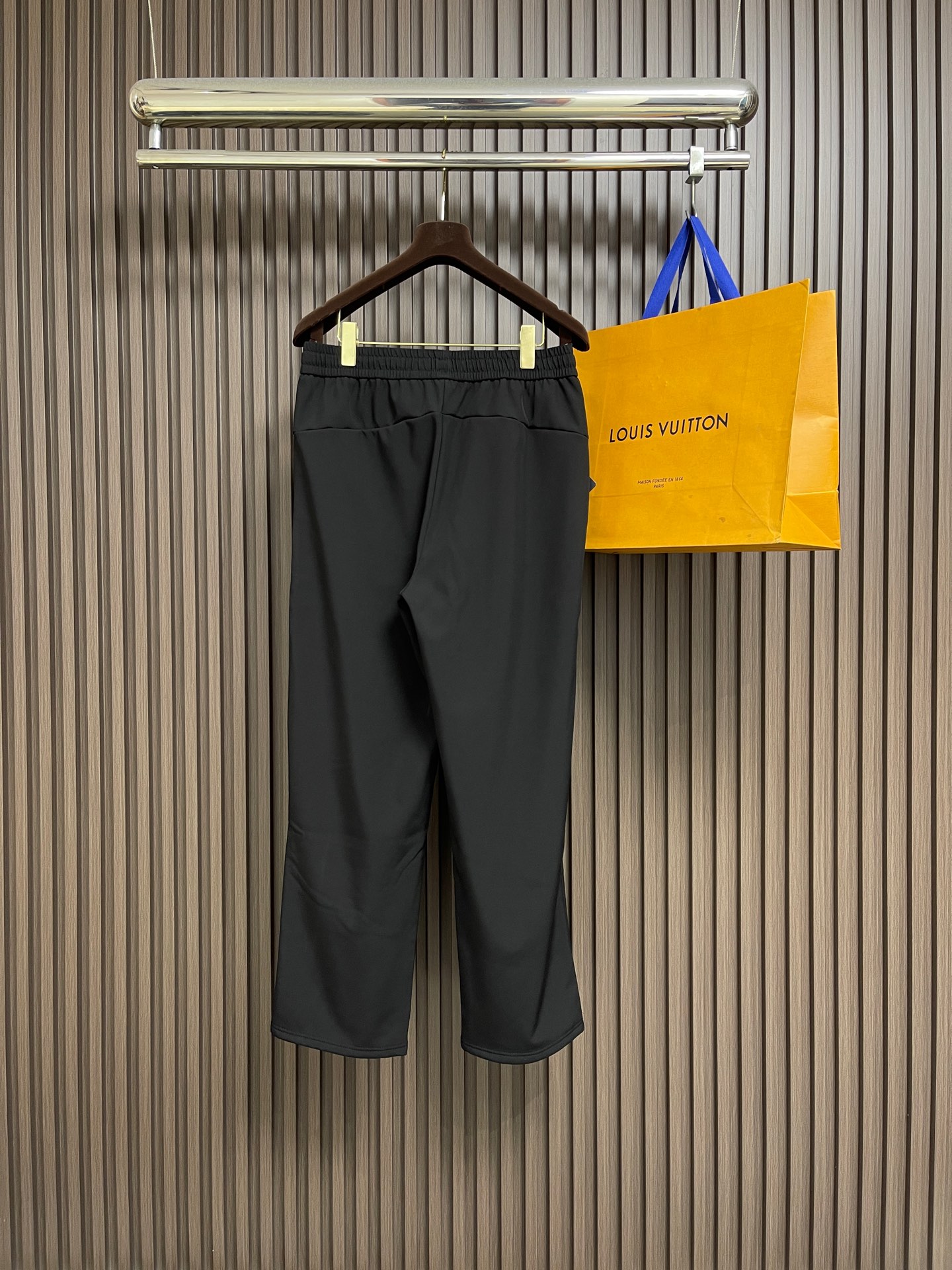 🛒🛒ARC’TERYX 始祖鸟户外休闲通勤机能裤它是可以被定义为一条‘皮肤裤’，防晒抗撕裂，整条裤子包括