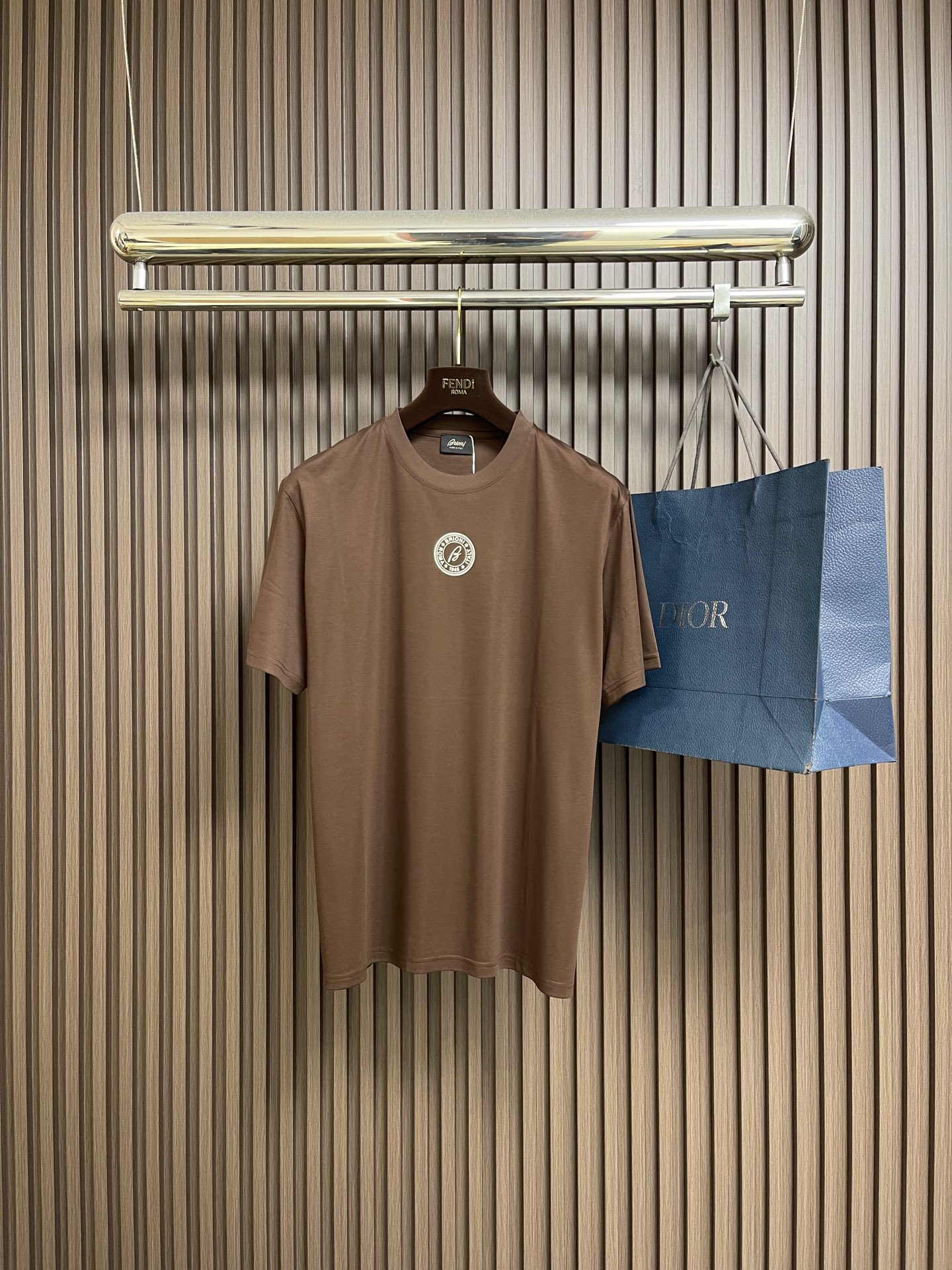 🛒🛒Brioni 布莱奥尼 天丝棉短袖t恤，高端奢华且白金级的一款经典基础款t恤衫。通体的设计完美融合意