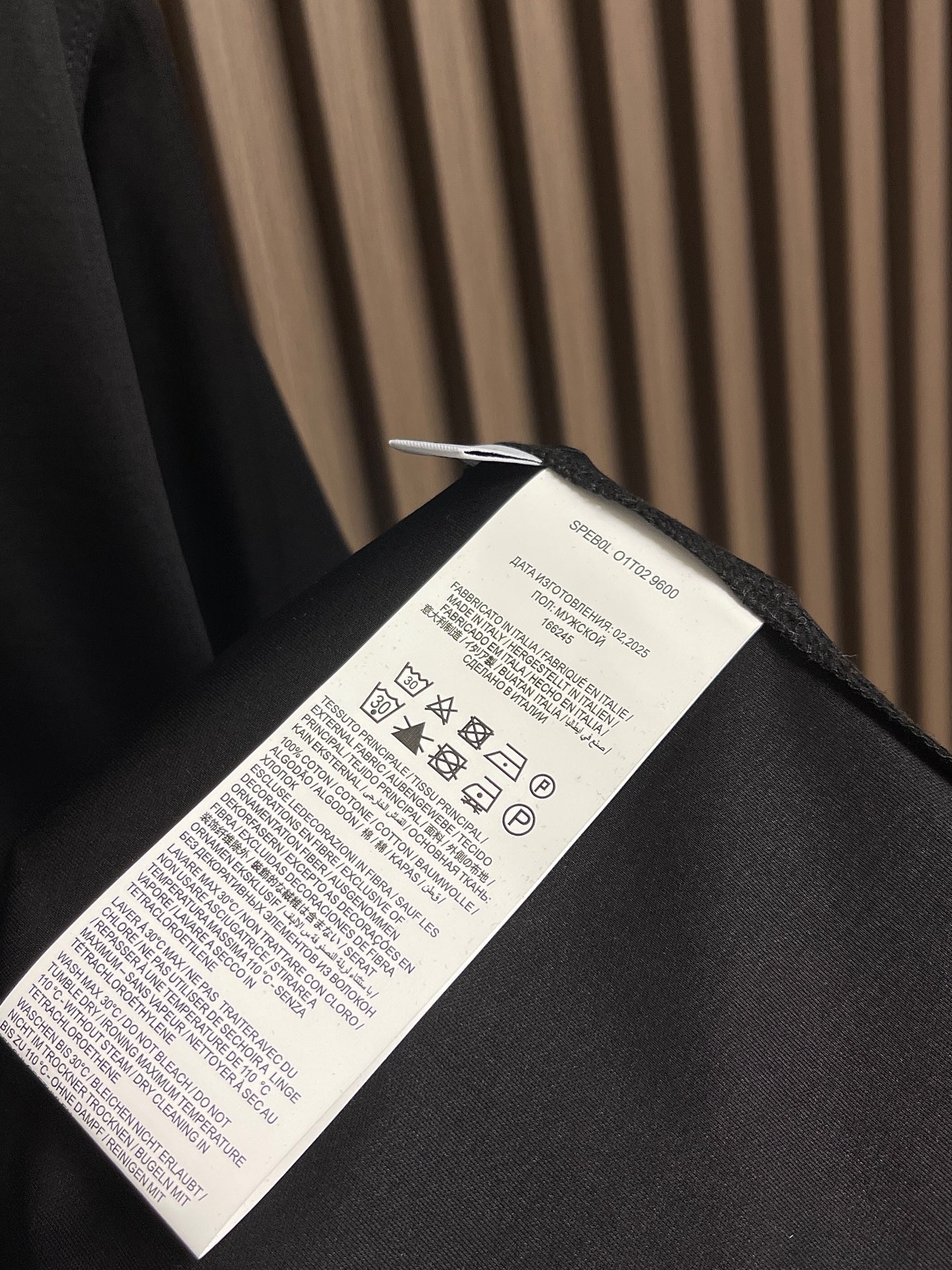 🛒🛒Brioni 布莱奥尼 天丝棉短袖t恤，高端奢华且白金级的一款经典基础款t恤衫。通体的设计完美融合意
