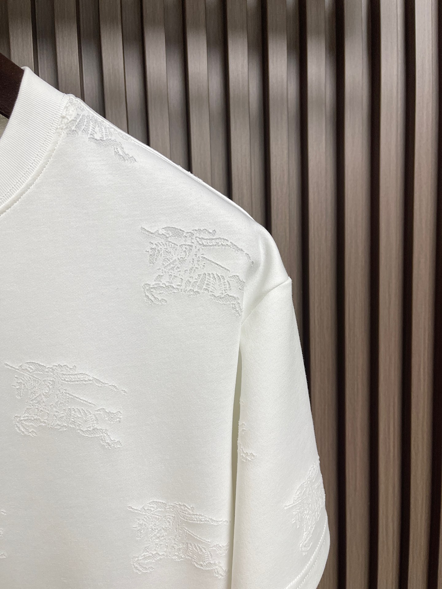 🛒🛒Burberry 2026ss新款战马提花短袖T恤，定织活性双纱纯棉面料！采用32s双纱面料，230