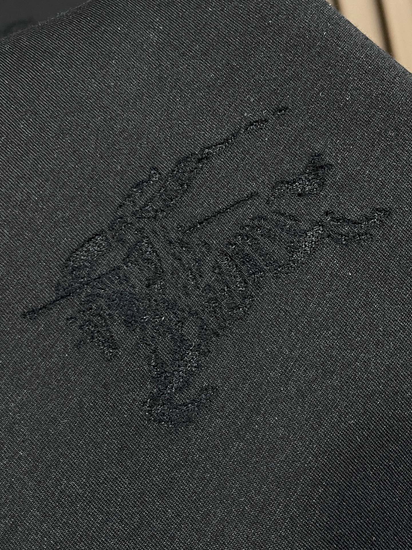 🛒🛒Burberry 2026ss新款战马提花短袖T恤，定织活性双纱纯棉面料！采用32s双纱面料，230
