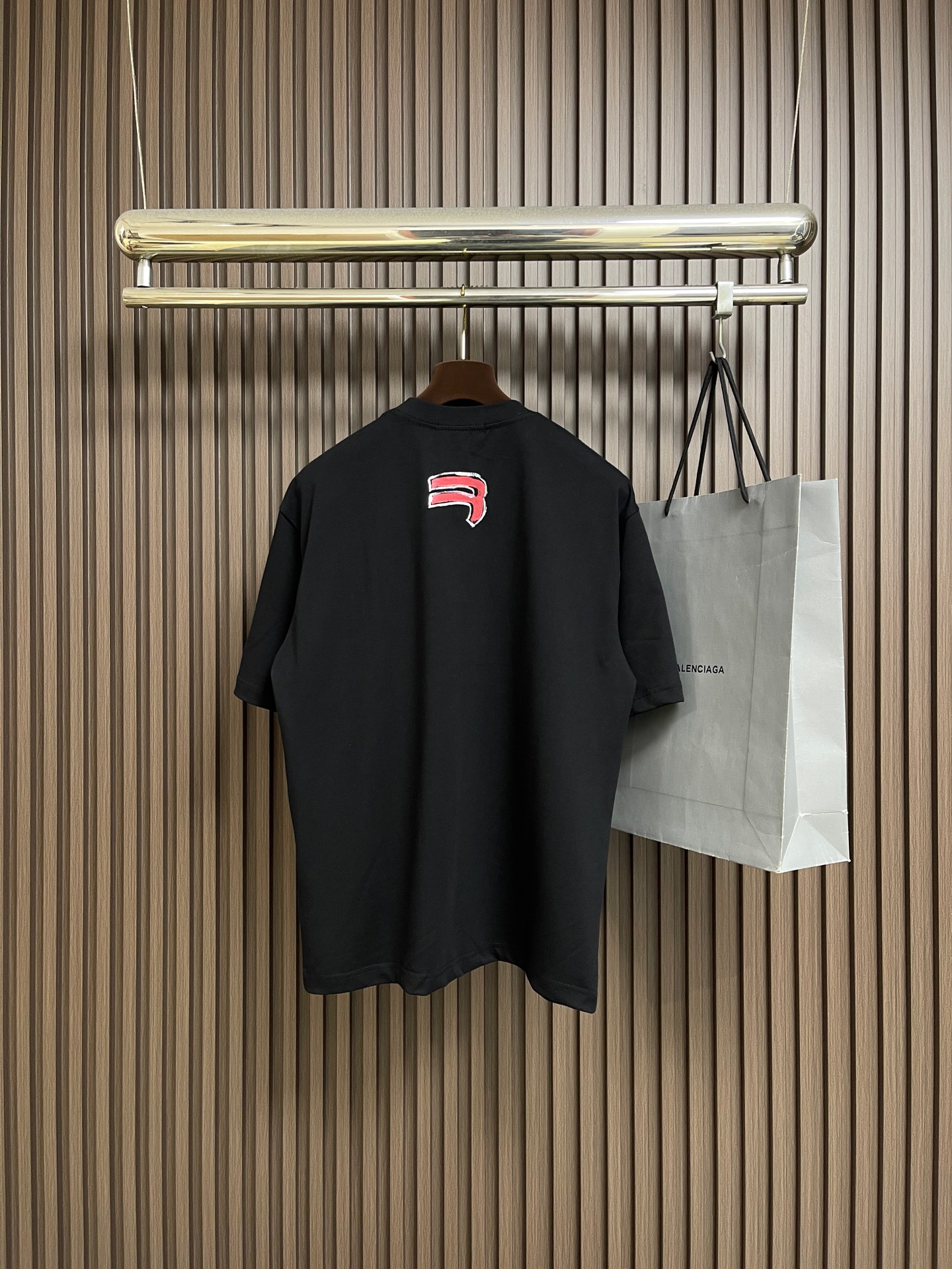 🛒🛒Balenciaga 涂鸦字母logo短袖T恤 独具时尚创意的涂鸦图案 休闲宽松版型 适合各种身材 