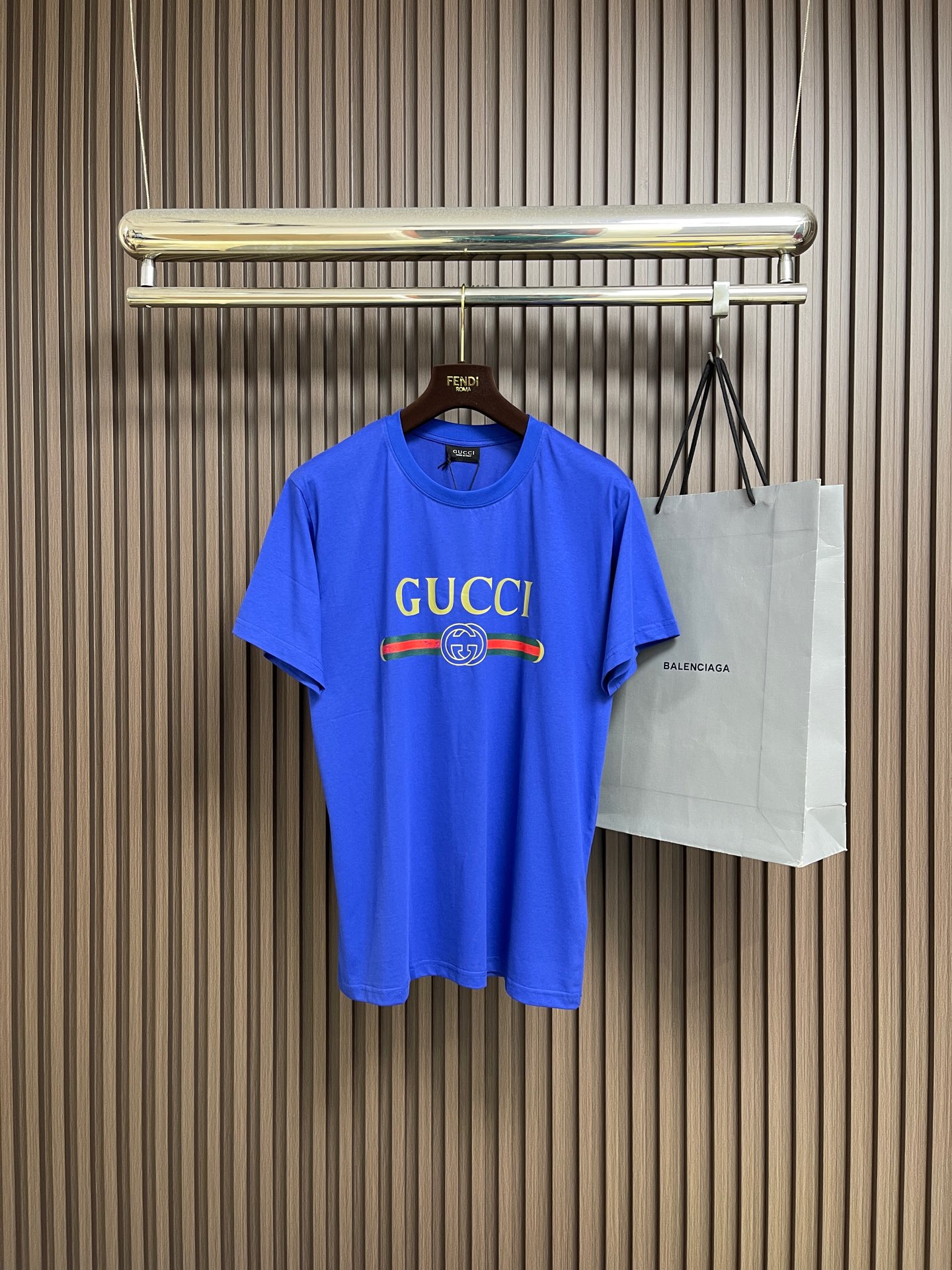 🛒🛒GUCCI 2026SS早春新款饰印花针织棉短袖T恤，采用定制棉质面料匠心制作，面料舒适柔软，亲肤透