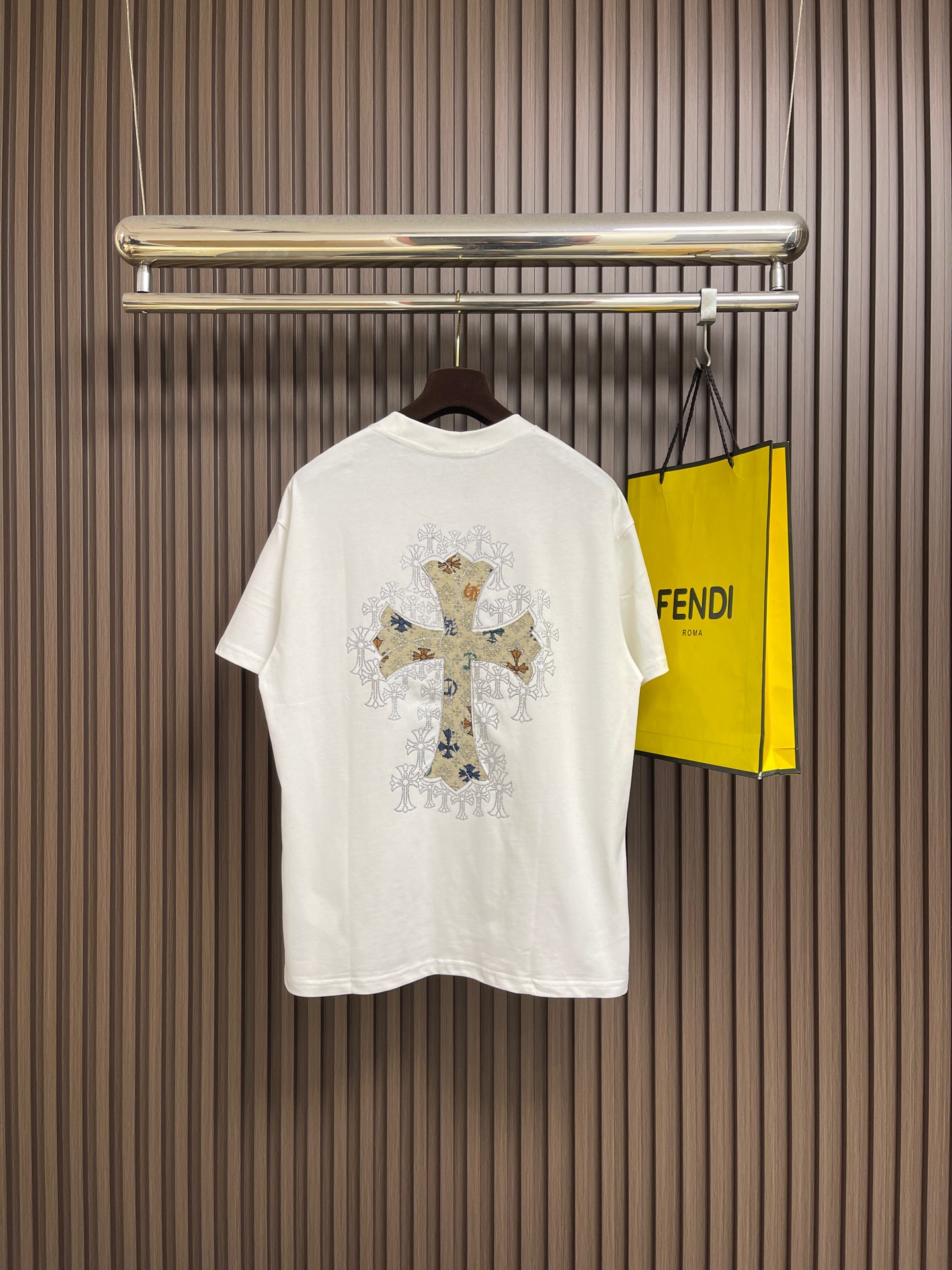🛒🛒CH 克罗心 2026SS早春新款十字烫钻t恤 280克重磅纯棉面料 百搭情侣款 烫钻高级感拉满 非