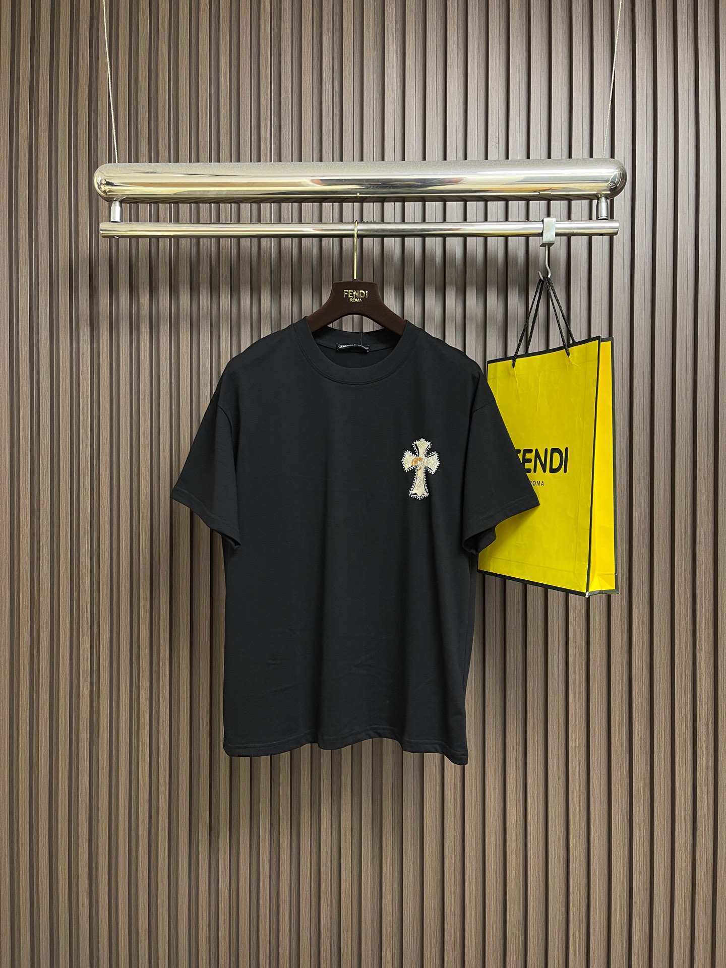 🛒🛒CH 克罗心 2026SS早春新款十字烫钻t恤 280克重磅纯棉面料 百搭情侣款 烫钻高级感拉满 非