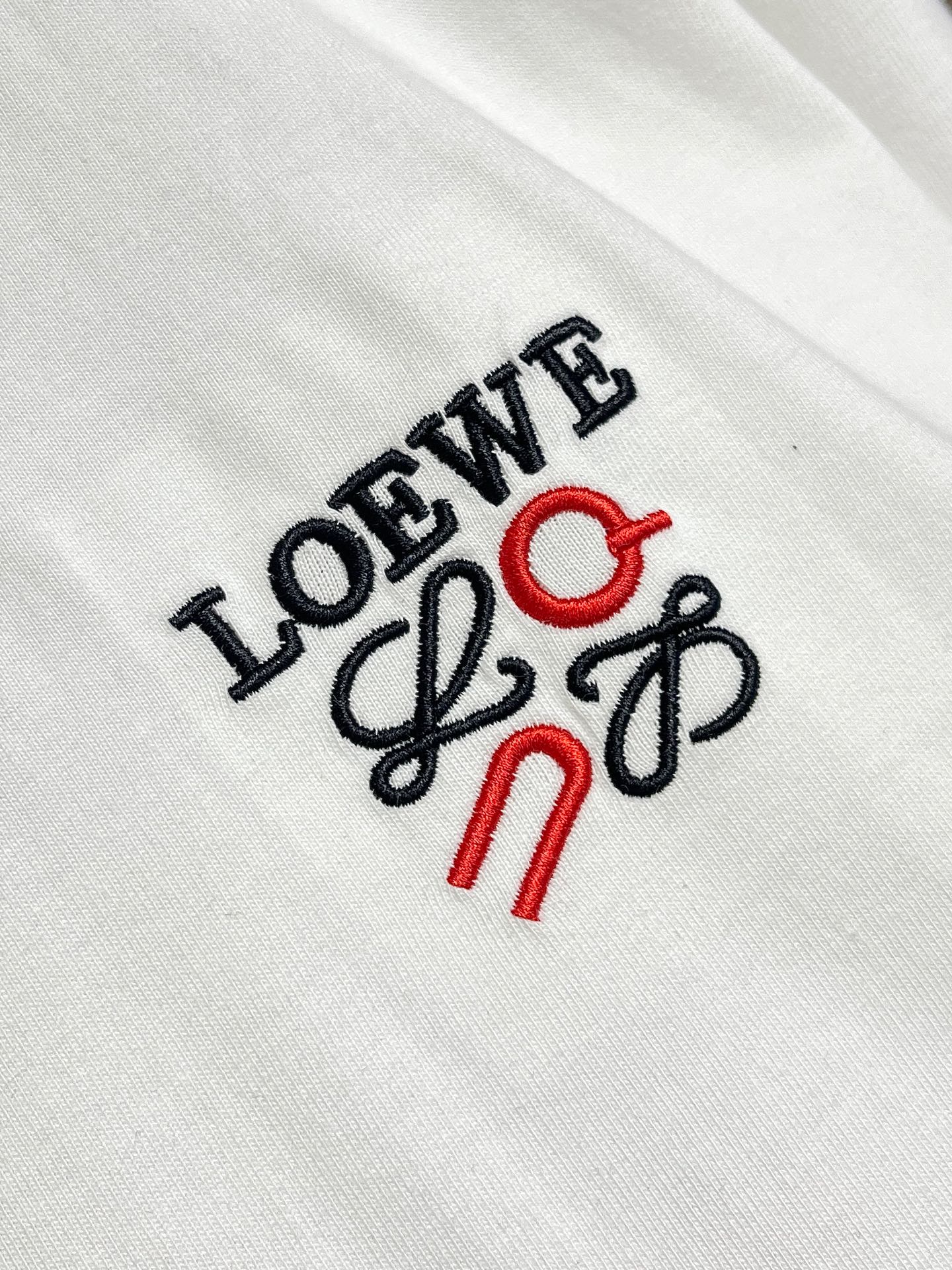 🛒🛒LOEWE 胸口刺绣标识短袖T恤，采用20支平纹优棉，螺纹采用1*1索罗娜螺纹，绣花采用立体刺绣 哑