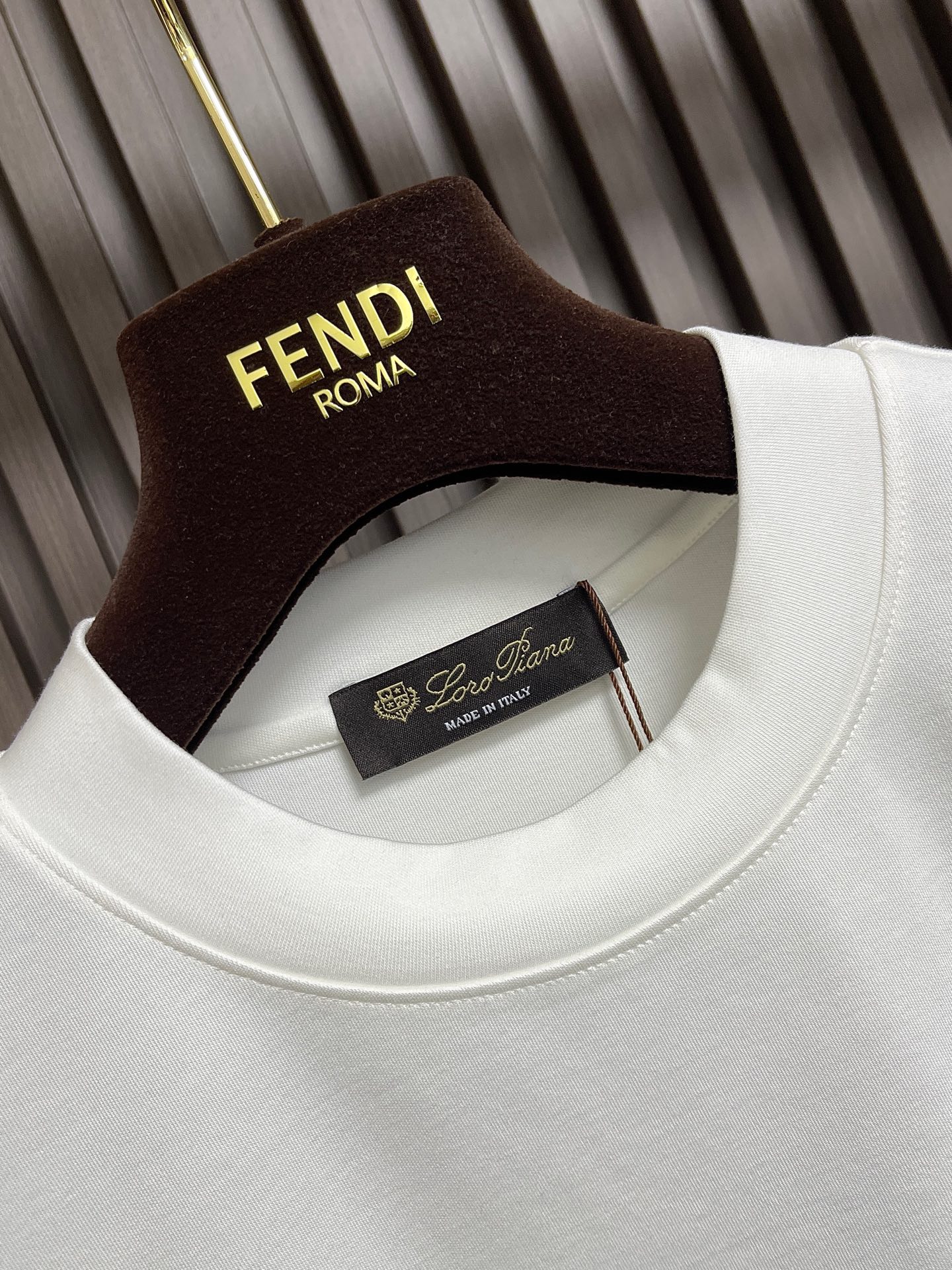 🛒🛒Loro piana Loro Piana 2026ss新款纯色圆领短袖T恤， 百搭款式 任何人都可