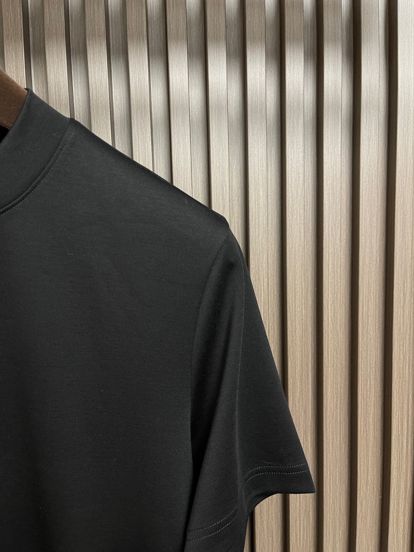 🛒🛒Loro piana Loro Piana 2026ss新款纯色圆领短袖T恤， 百搭款式 任何人都可