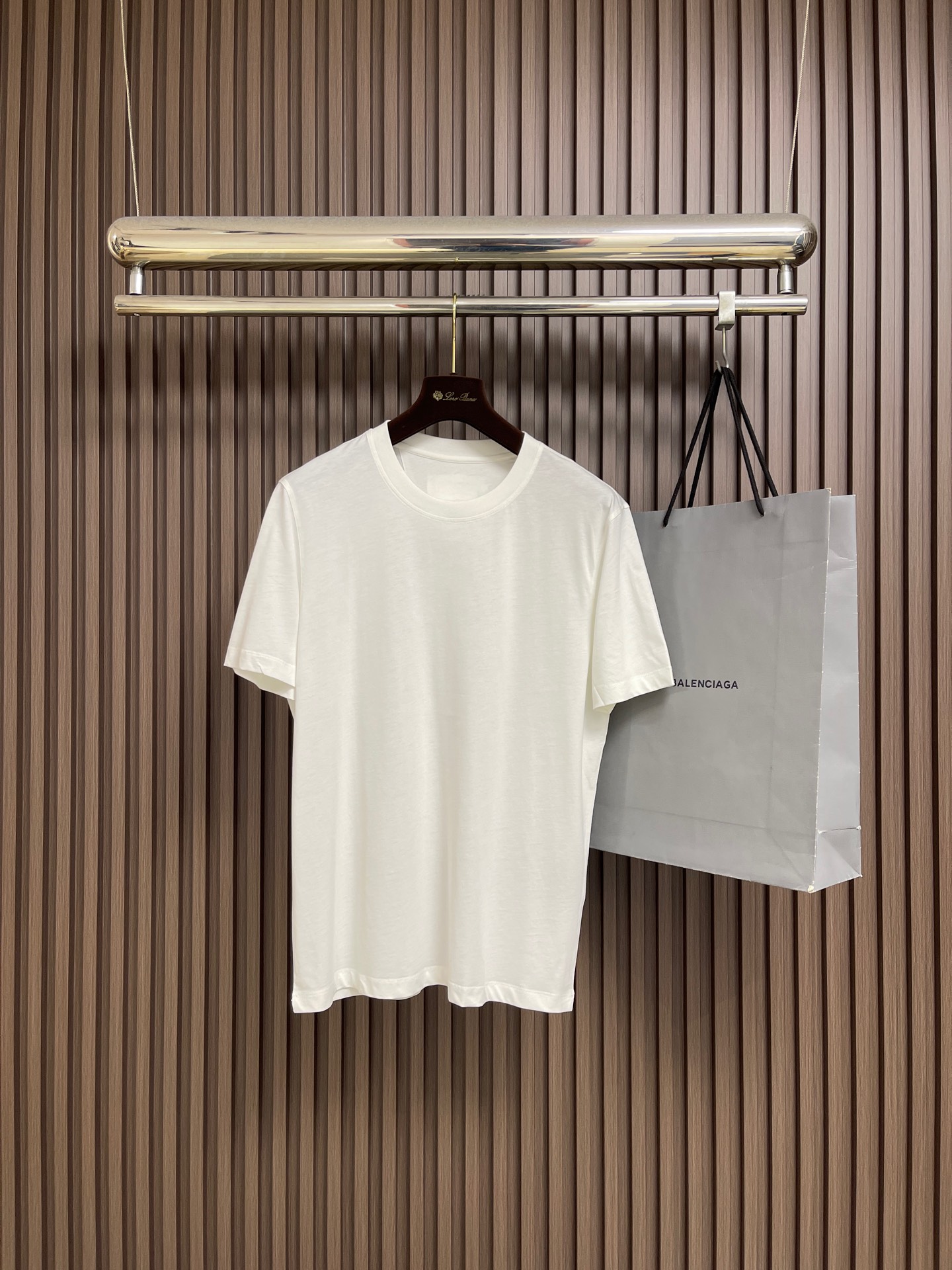 🛒🛒Zegna 杰尼亚2026ss新款圆领短袖T恤，定制新疆长绒棉面料，后背logo标识 高弹面料、久穿