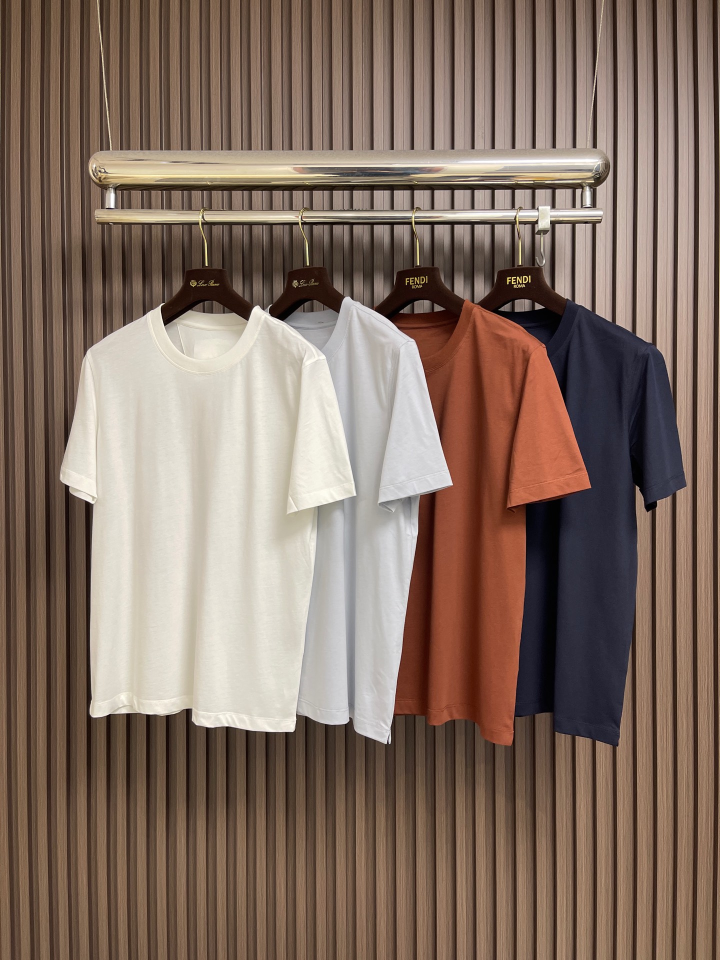 🛒🛒Zegna 杰尼亚2026ss新款圆领短袖T恤，定制新疆长绒棉面料，后背logo标识 高弹面料、久穿