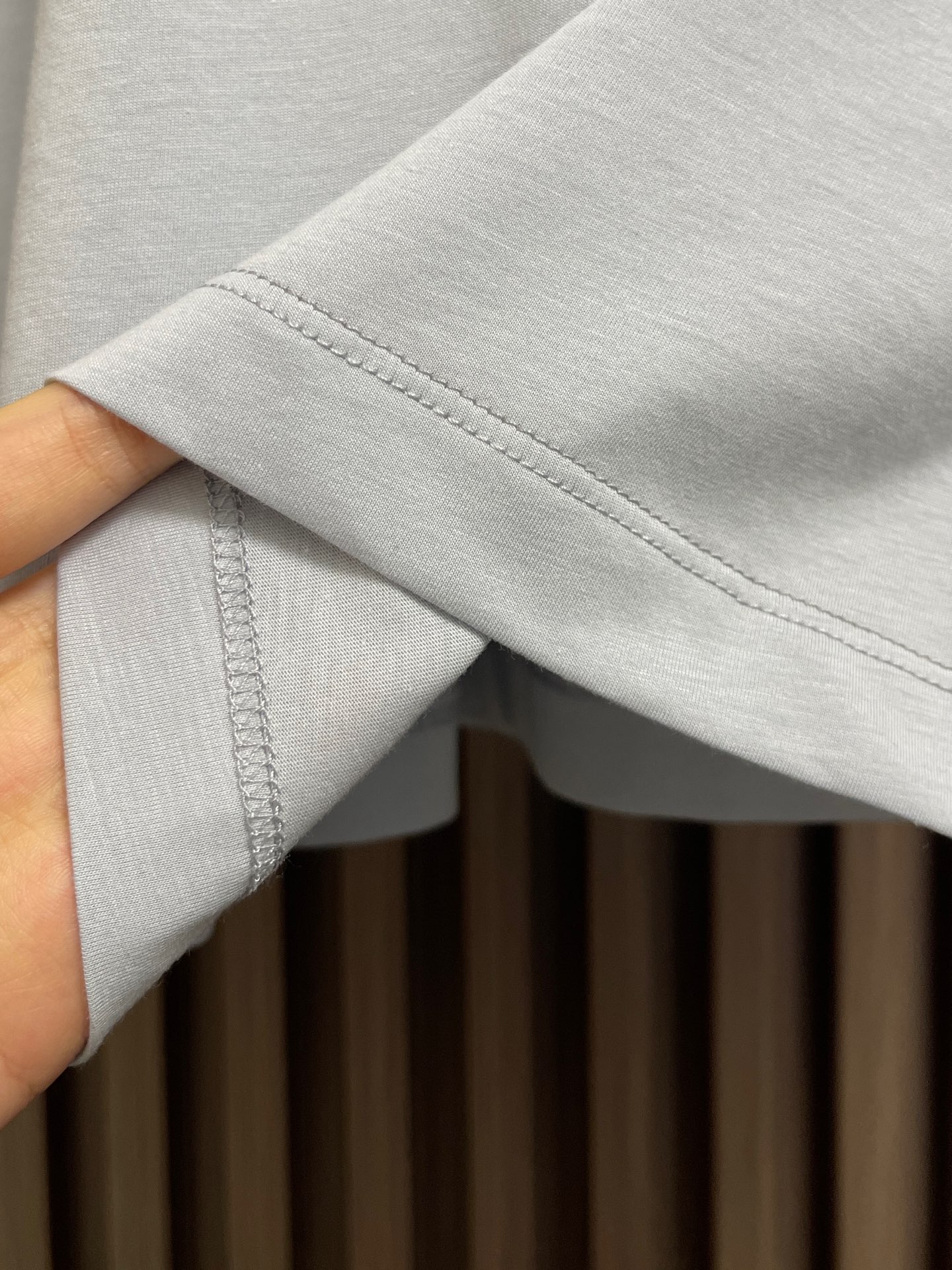 🛒🛒Zegna 杰尼亚2026ss新款圆领短袖T恤，定制新疆长绒棉面料，后背logo标识 高弹面料、久穿