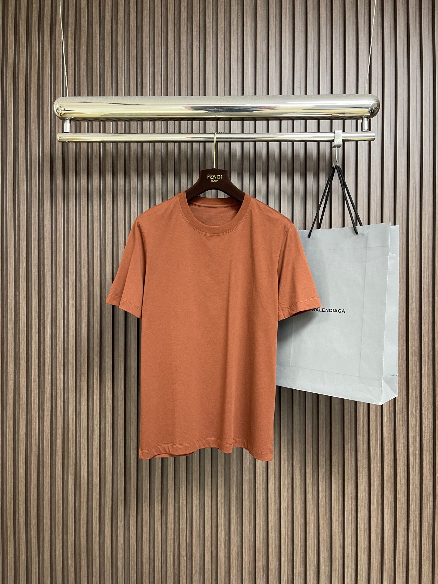 🛒🛒Zegna 杰尼亚2026ss新款圆领短袖T恤，定制新疆长绒棉面料，后背logo标识 高弹面料、久穿