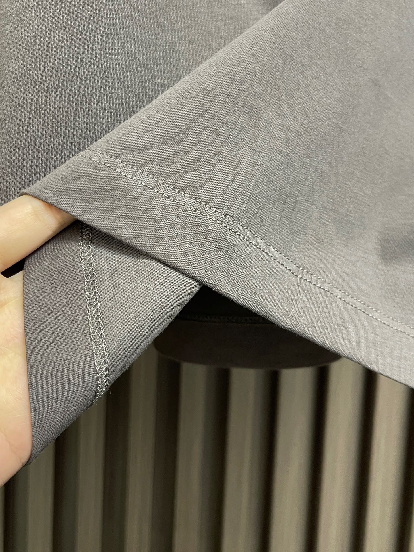 🛒🛒Zegna 2026SS 压印logo标识净色短袖T恤。定制60支三股平纹精棉面料 极致柔软舒适 高