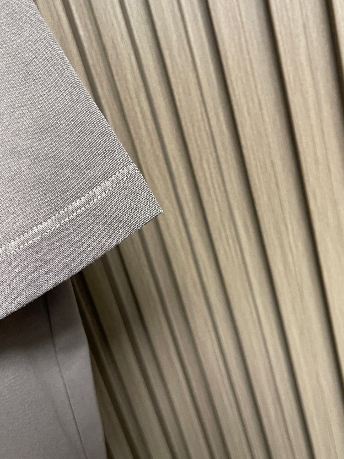 🛒🛒Zegna 2026SS 压印logo标识净色短袖T恤。定制60支三股平纹精棉面料 极致柔软舒适 高