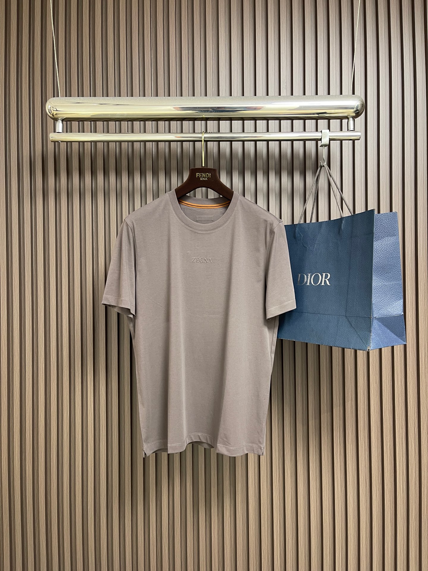 🛒🛒Zegna 2026SS 压印logo标识净色短袖T恤。定制60支三股平纹精棉面料 极致柔软舒适 高