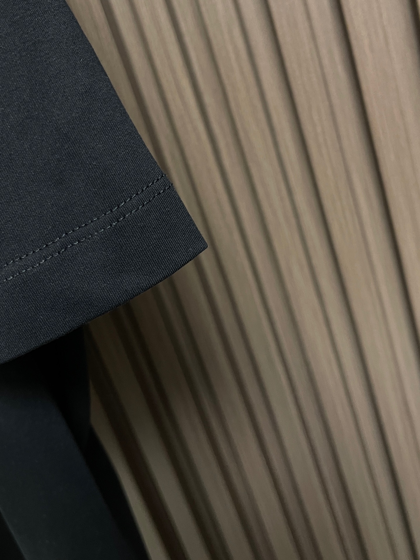 🛒🛒Zegna 2026SS 压印logo标识净色短袖T恤。定制60支三股平纹精棉面料 极致柔软舒适 高