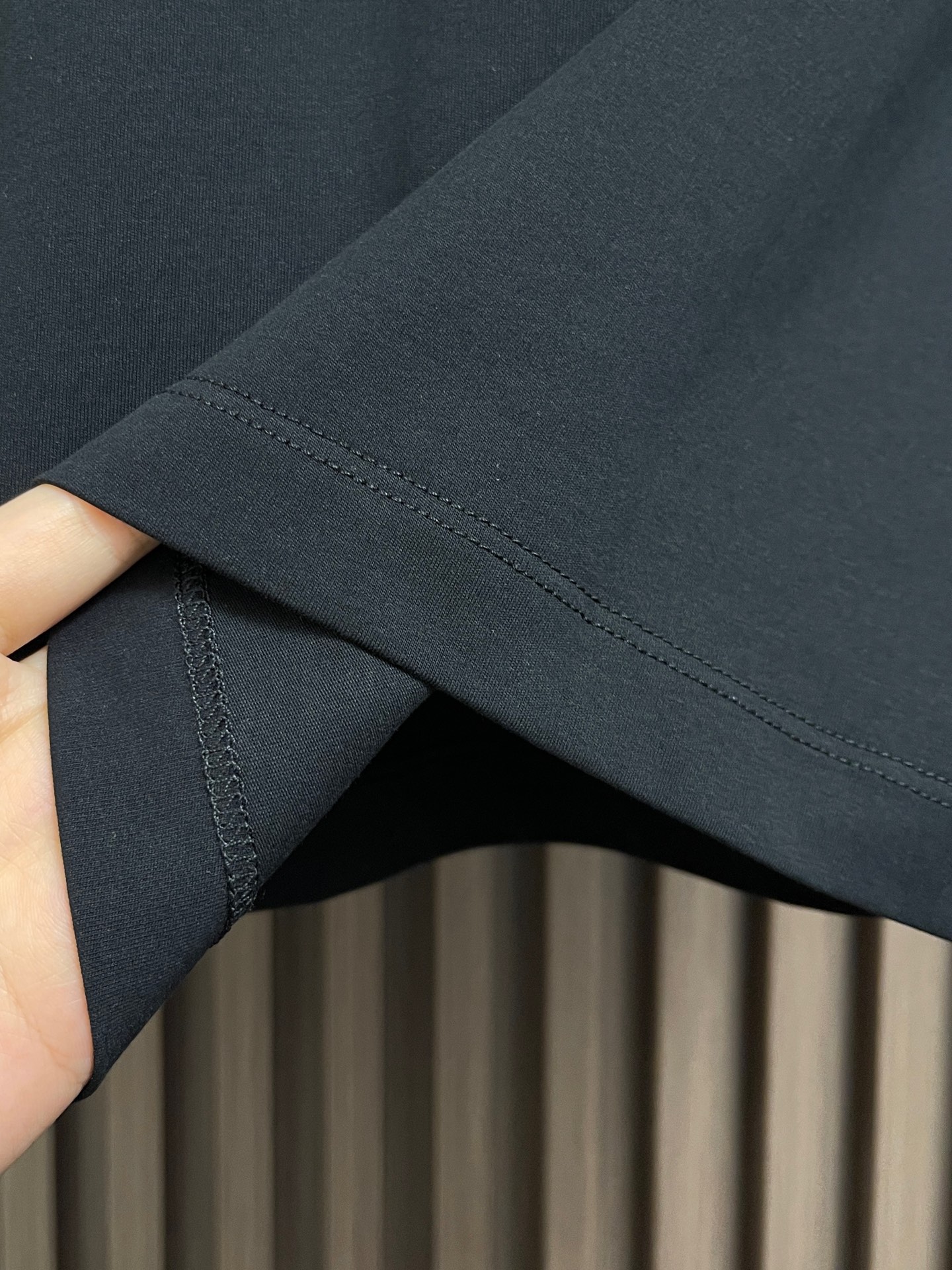 🛒🛒Zegna 2026SS 压印logo标识净色短袖T恤。定制60支三股平纹精棉面料 极致柔软舒适 高