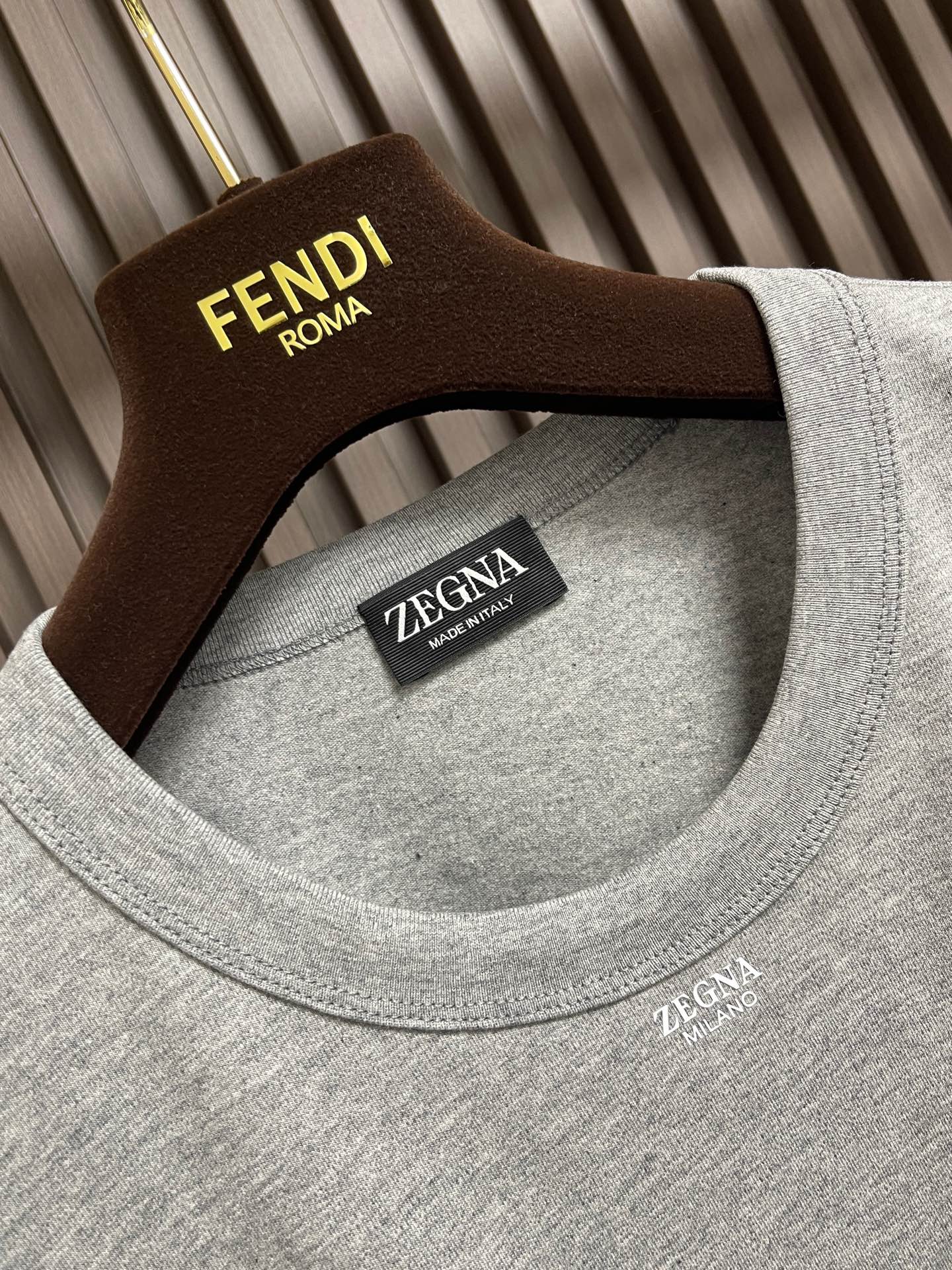 🛒🛒Zegna 杰尼亚2026ss新款圆领短袖T恤，定制新疆长绒棉面料，胶印logo标识 高弹面料、久穿