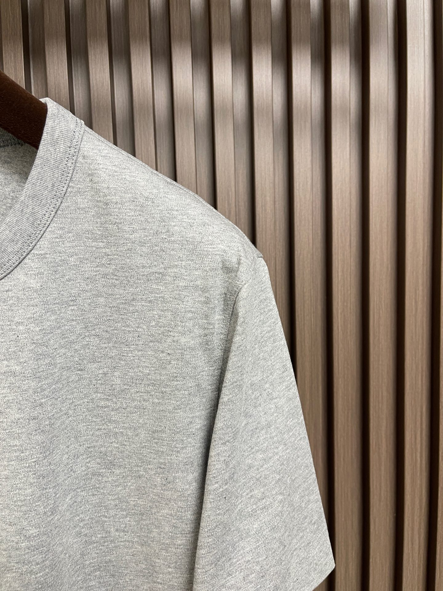 🛒🛒Zegna 杰尼亚2026ss新款圆领短袖T恤，定制新疆长绒棉面料，胶印logo标识 高弹面料、久穿