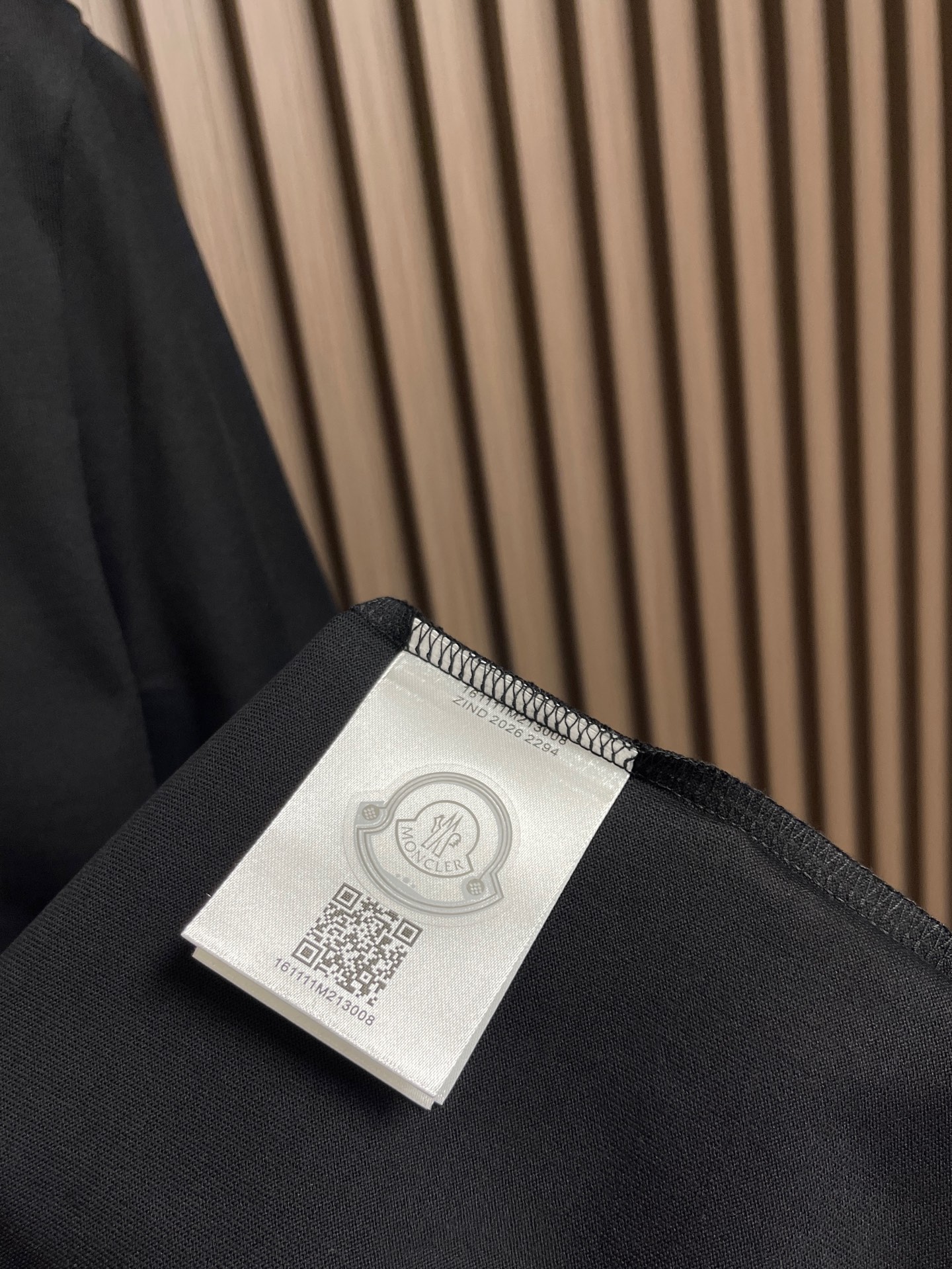 🛒🛒Moncler 2026SS早春新品短袖T恤，经典徽标短袖T恤。精选280g 高支精梳棉混纺面料，亲
