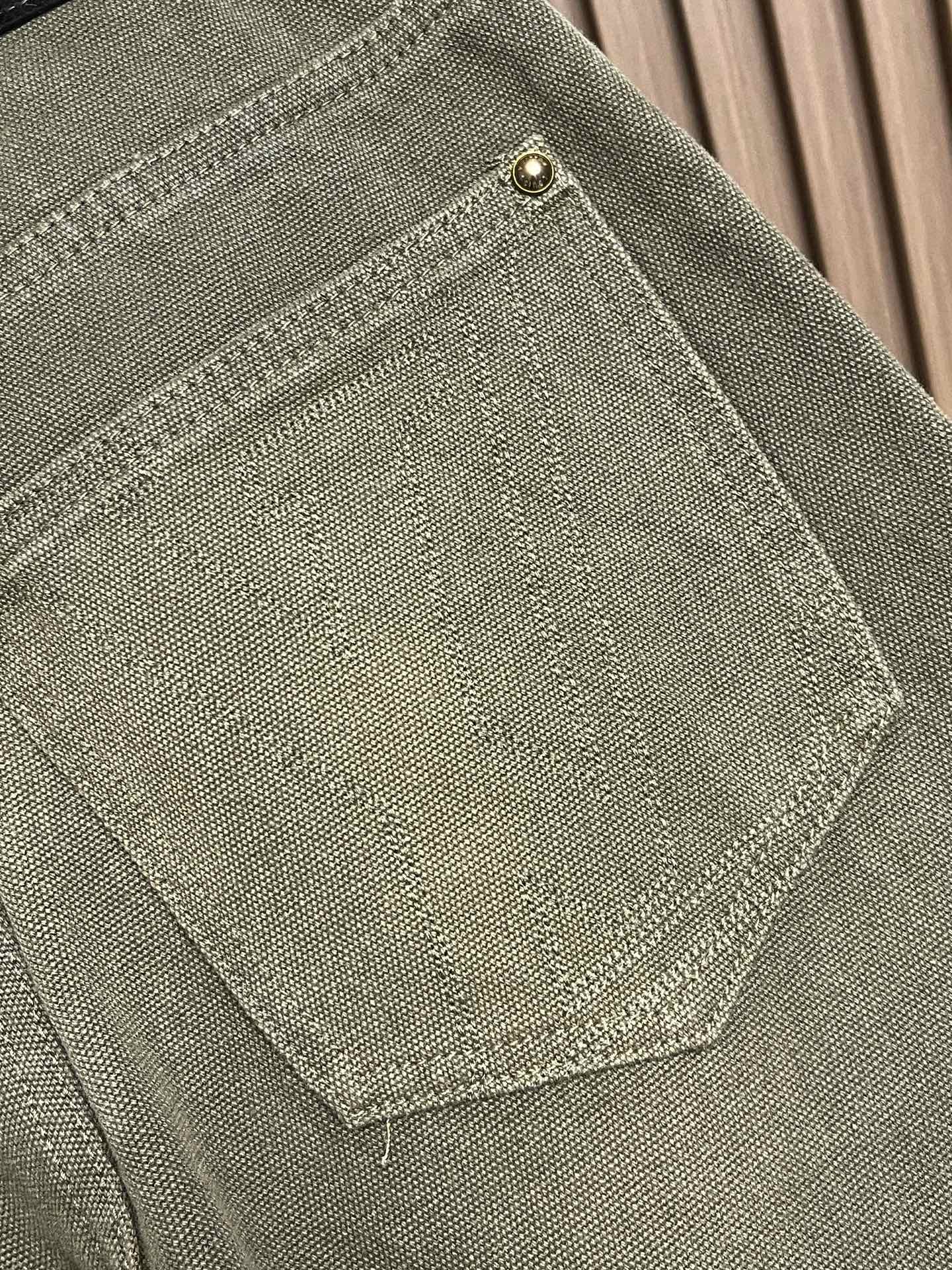 🛒🛒LV 2026ss Monogram 提花翻边牛仔裤，定制定染高克重盎斜纹珠帆牛仔面料，云绒棉袋布，