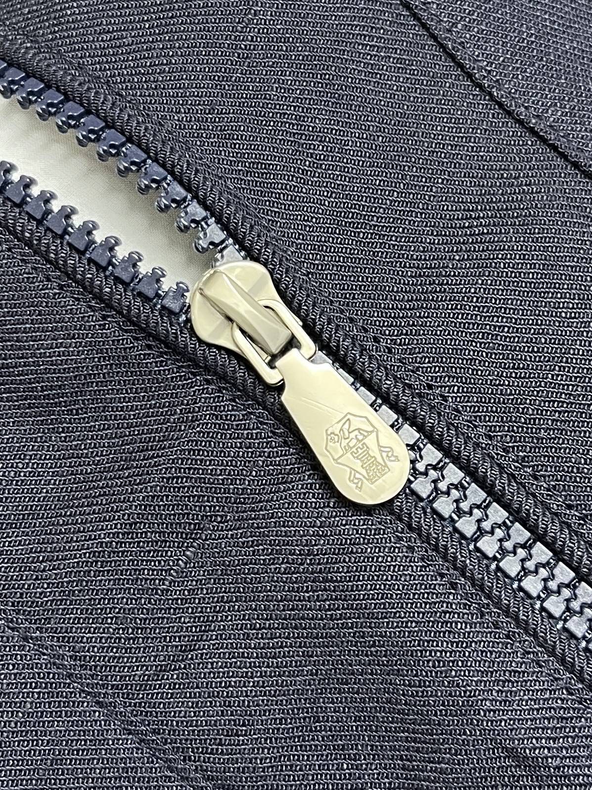 🛒🛒BrunelloCucinelli布鲁内洛·库奇内利 BC 长袖立领夹克外套，臻选高端弹力纯棉面料，
