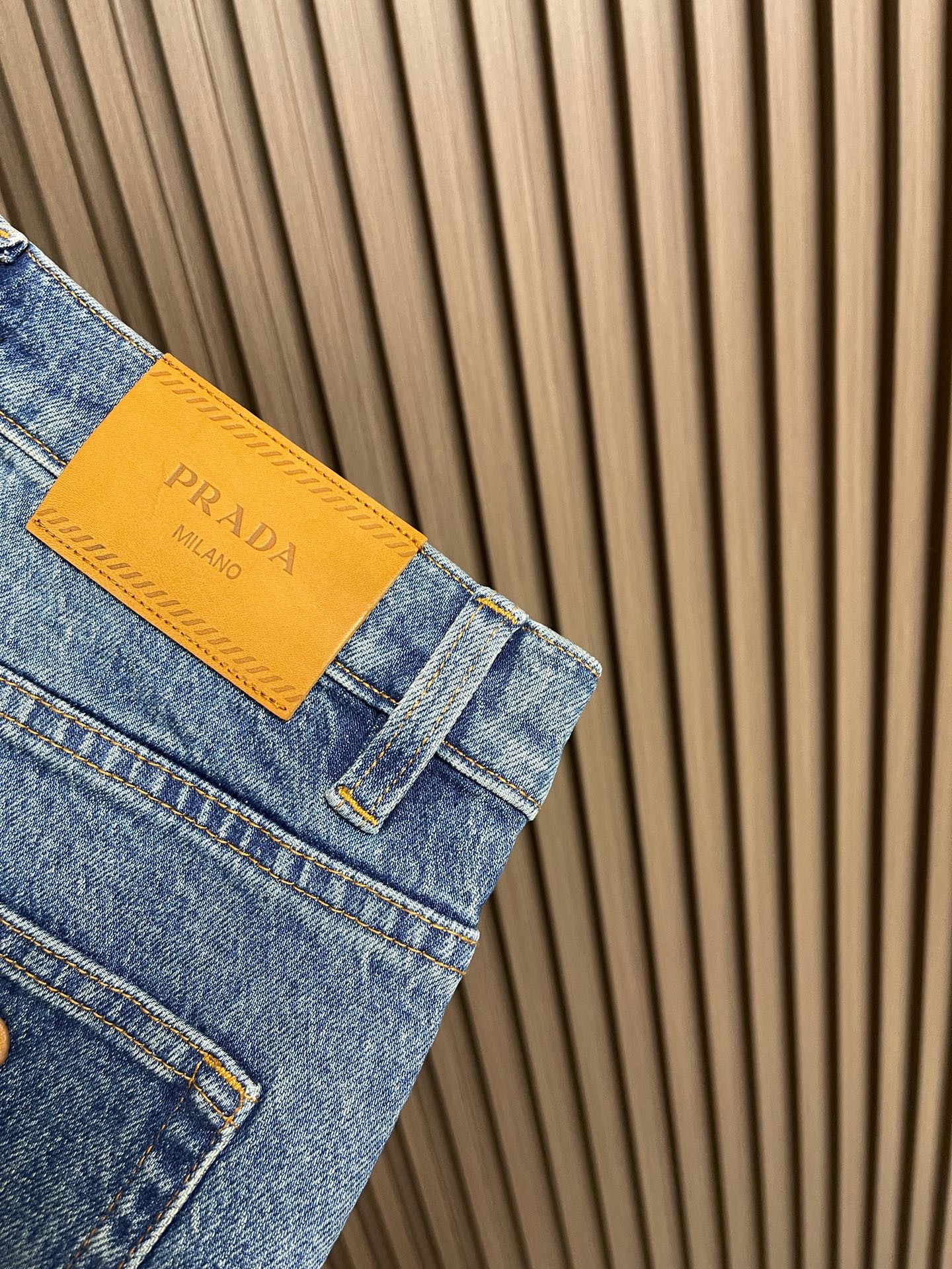 🛒🛒Prada 2026SS早春新款品牌标识牛仔裤 原版定制复刻 客供五金辅料 原单品质 进口牛仔面料重