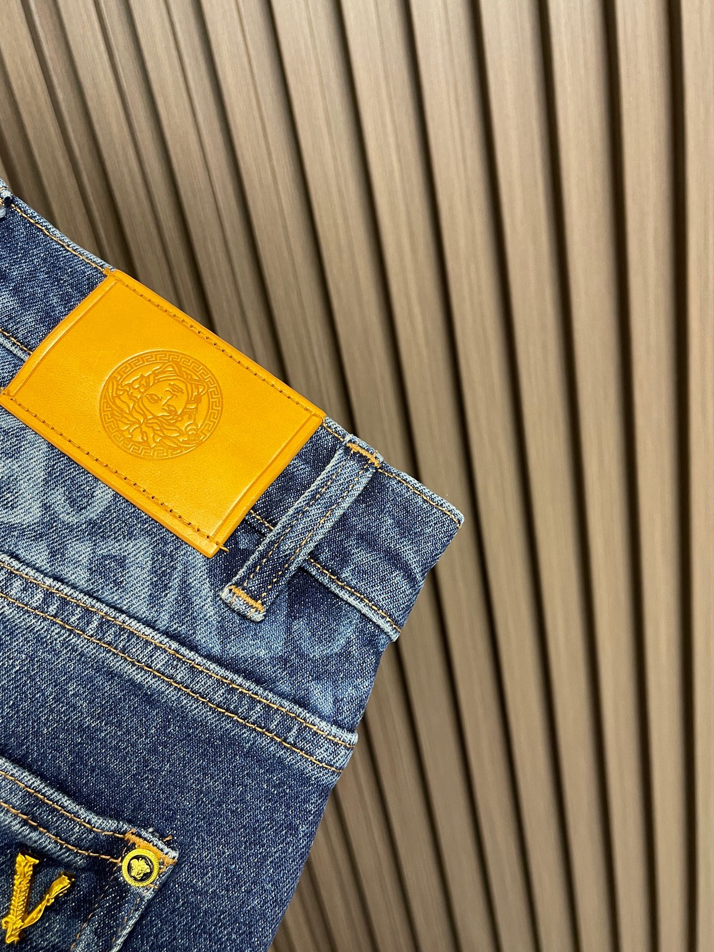 🛒🛒Versace 2026SS早春新款水洗牛仔裤 原版定制复刻 后袋 标识印花，原单品质 进口牛仔面料