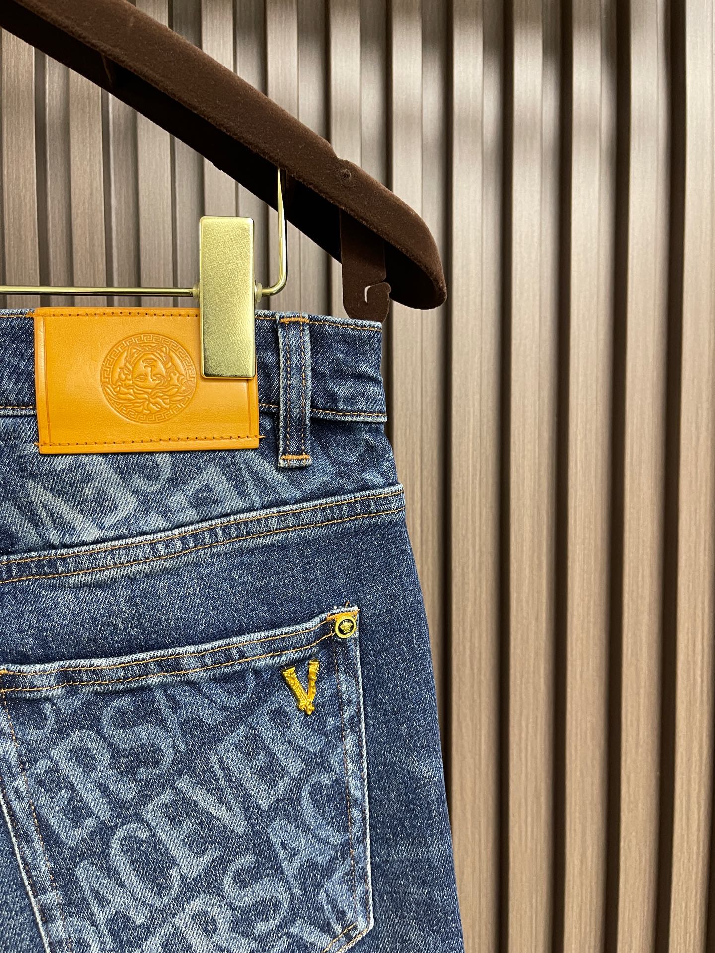 🛒🛒Versace 2026SS早春新款水洗牛仔裤 原版定制复刻 后袋 标识印花，原单品质 进口牛仔面料