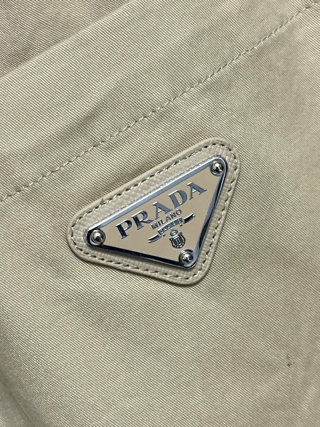 🛒🛒Prada 2026ss运动休闲裤，面料舒适透气，双侧插口袋设计！一款日常穿着，兼备多功能休闲裤走了