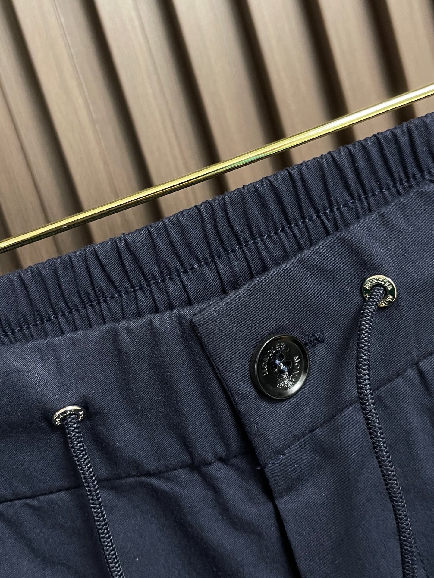 🛒🛒Moncler 2026ss 春夏新品通勤款休闲裤，面料高端定制，质感超好，低调有内涵格调，让你舒适