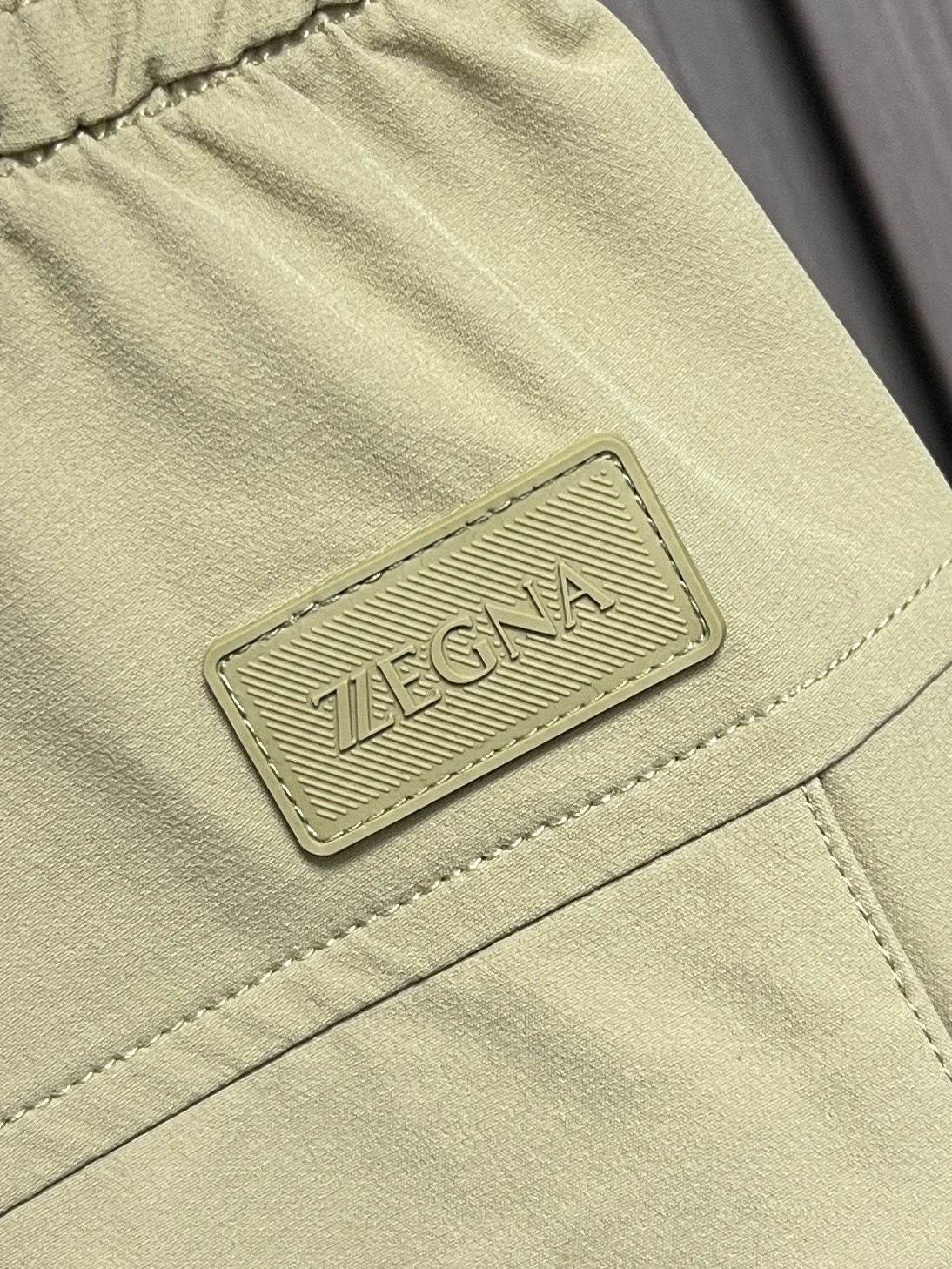 🛒🛒Ermenegildo Zegna 杰尼亚 男士休闲休闲裤，采用客供弹力面料，用料柔软舒适，非常舒适