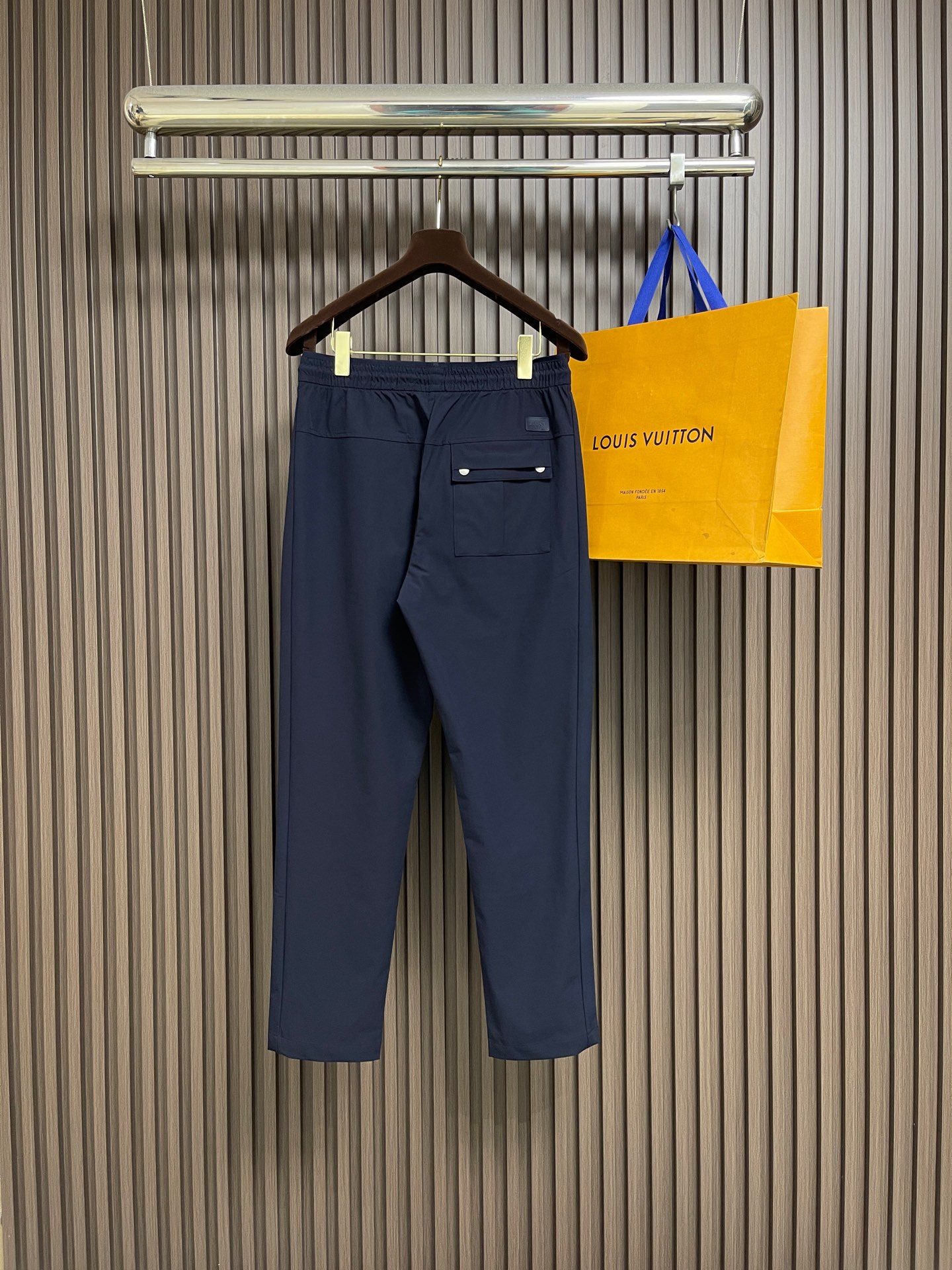 🛒🛒Ermenegildo Zegna 杰尼亚 男士休闲休闲裤，采用客供弹力面料，用料柔软舒适，非常舒适