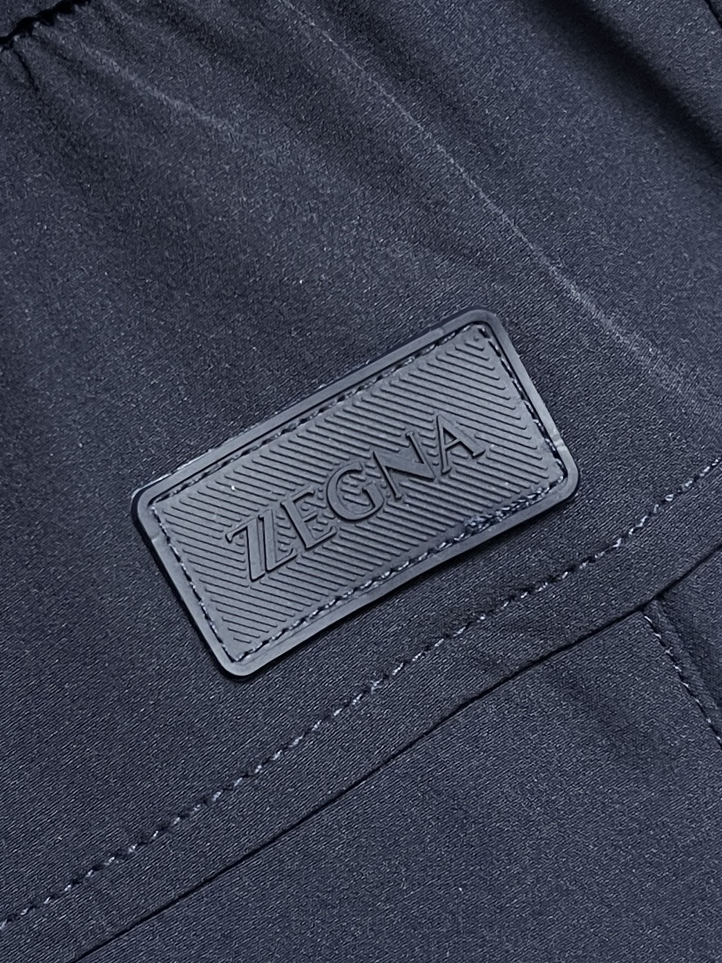 🛒🛒Ermenegildo Zegna 杰尼亚 男士休闲休闲裤，采用客供弹力面料，用料柔软舒适，非常舒适