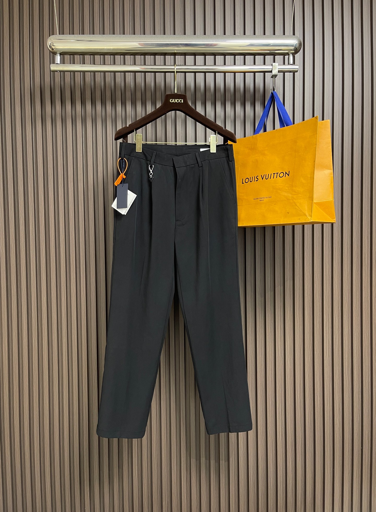RADA 2026SS, S-XL 48-54 48 80 98 101.5 50 84 102 102.5 52 88 106 103.5 54 92 104.5 Pantaloni eleganti e casual