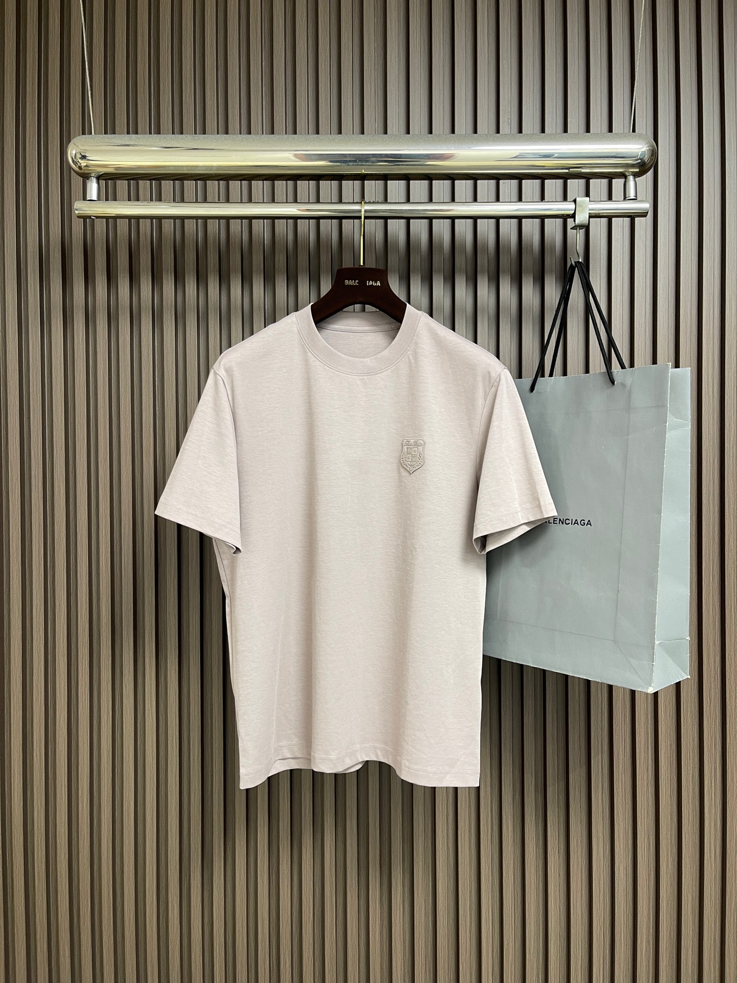 🛒🛒Loro piana LoroPiana 2026SS夏季新品仔章logo圆领短袖T恤，帅气时尚，胸
