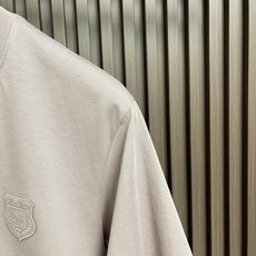 🛒🛒Loro piana LoroPiana 2026SS夏季新品仔章logo圆领短袖T恤,帅气时尚,胸 🛒🛒Loro piana LoroPiana 2026SS夏季新品仔章logo圆领短袖T恤,帅气时尚,胸