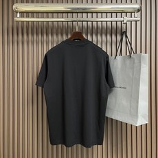 🛒🛒Loro piana LoroPiana 2026SS夏季新品仔章logo圆领短袖T恤,帅气时尚,胸 🛒🛒Loro piana LoroPiana 2026SS夏季新品仔章logo圆领短袖T恤,帅气时尚,胸