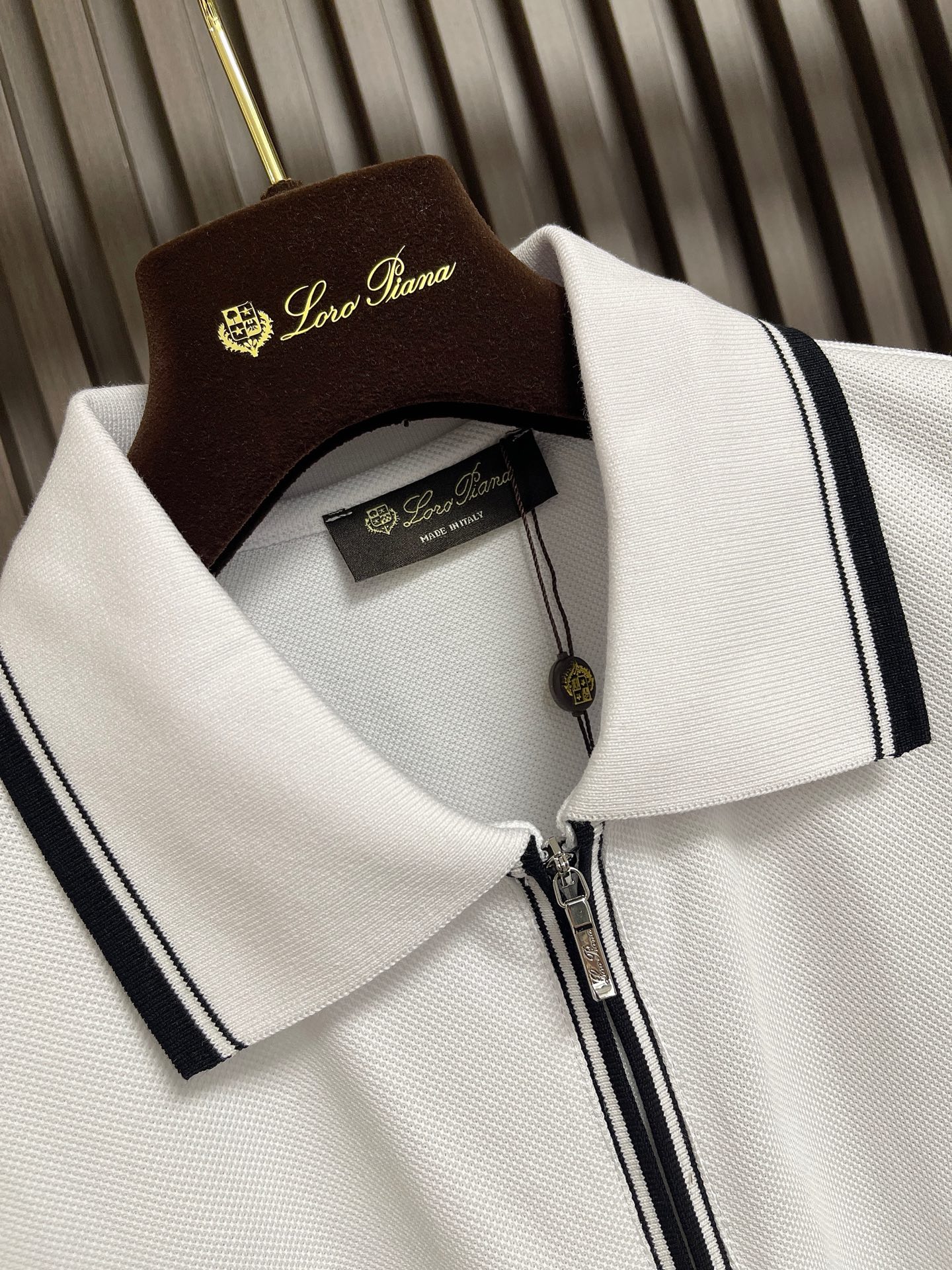 🛒🛒Loro piana LoroPiana 2026ss春夏老钱新贵推荐！商务通勤翻领半拉链短袖POL
