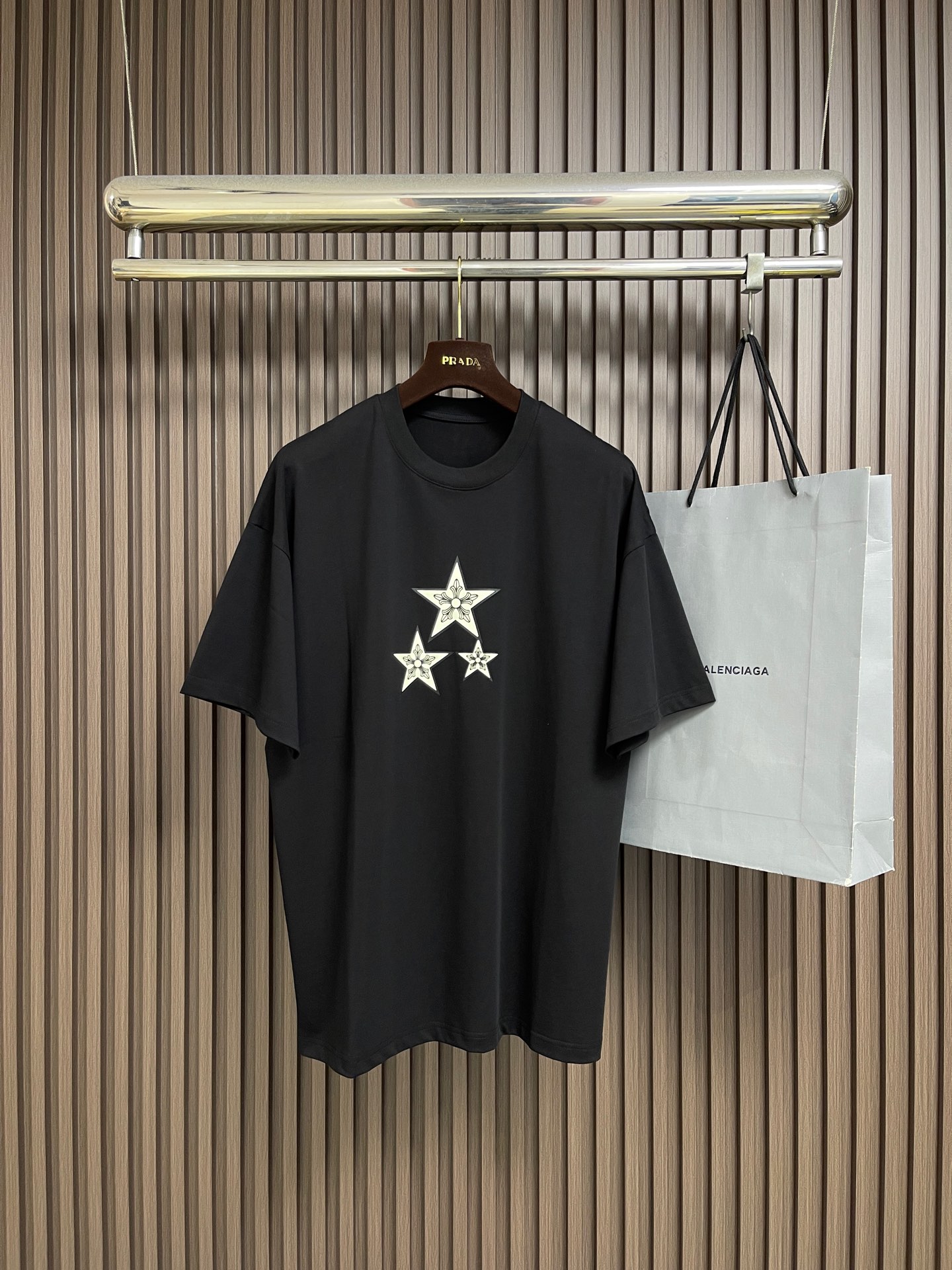 NO:945821,CH Chrome Hearts 2026SS Summer New Fashion Personalized Printed Round Neck T-shirt American Acid Washed Distressed Round Neck Short Sleeve T-shirt Perfect Details The upper body effect is very good. Size M-3XL, chrome hearts, T-shirt, tees, t-shirt,19860909CH 克罗心 2026SS夏季新款时尚个性印花圆领T恤 美式酸洗做旧圆领短袖tee 完美细节 上身效果非常好.尺码M-3XL,,chrome hearts,T-shirt,tees，t-shirt,,Men's clothing