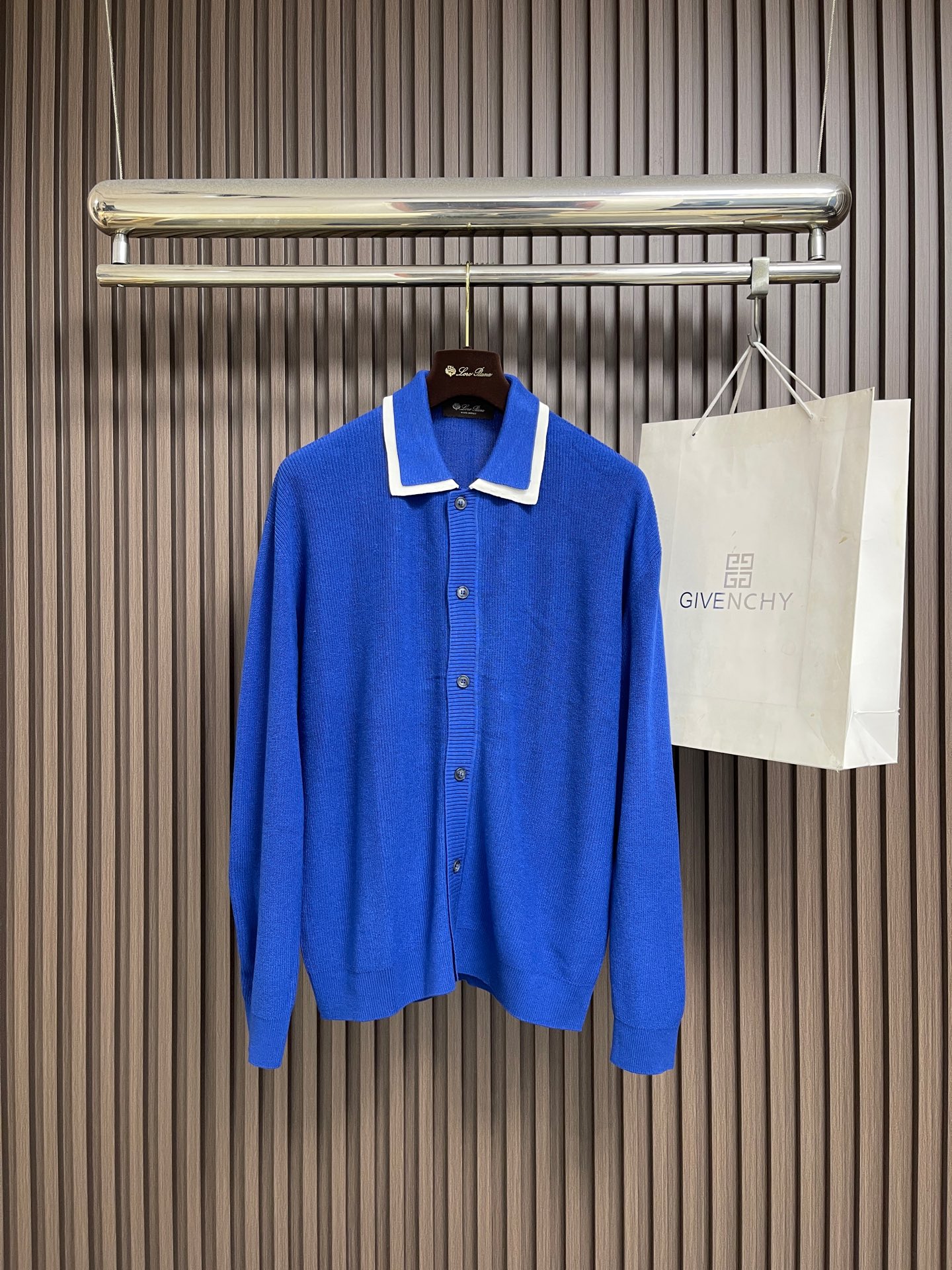 🛒🛒Loro piana LoroPiana  2026ss秋冬新品叠领针织毛衣外套，定制绵羊毛，桑蚕丝，棉，混纺，美式