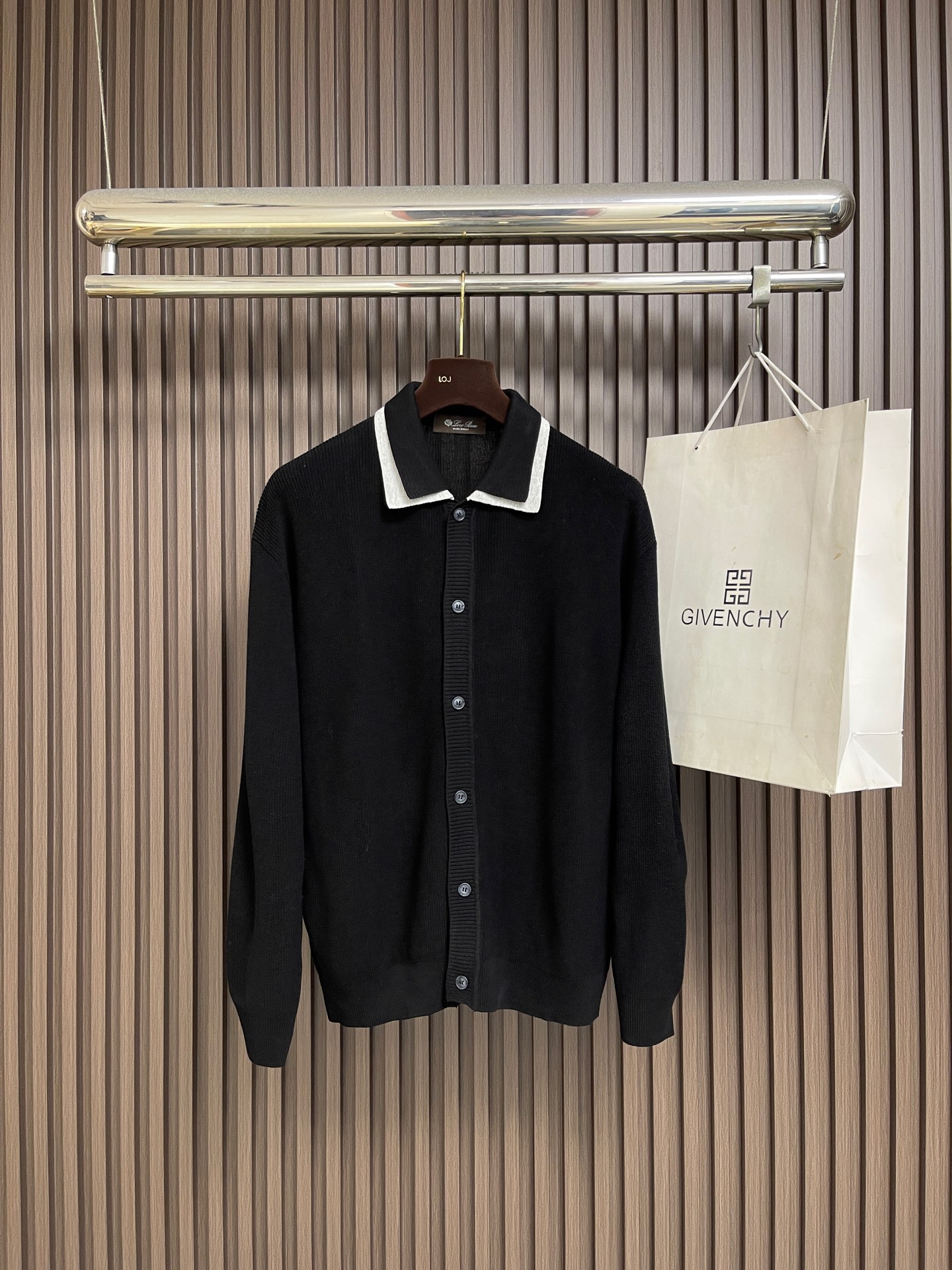 🛒🛒Loro piana LoroPiana  2026ss秋冬新品叠领针织毛衣外套，定制绵羊毛，桑蚕丝，棉，混纺，美式