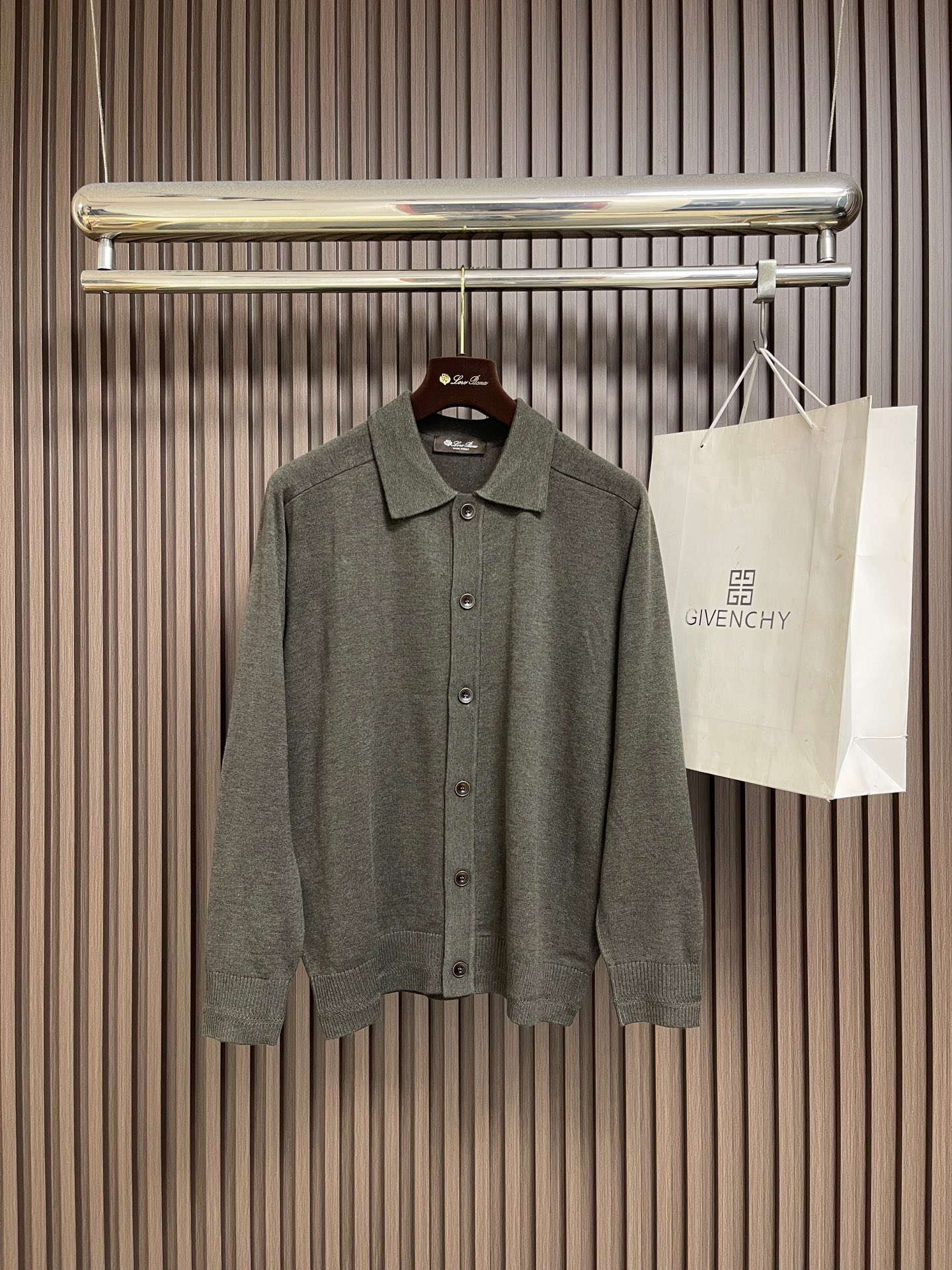 🛒🛒Loro piana LoroPiana  2026ss秋冬新品针织毛衣外套，绵羊毛，桑蚕丝，棉，混纺面料，美式穿搭