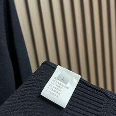 🛒🛒Loro piana LoroPiana 2026ss秋冬新品针织毛衣外套,绵羊毛,桑蚕丝,棉,混纺面料,美式穿搭 🛒🛒Loro piana LoroPiana 2026ss秋冬新品针织毛衣外套,绵羊毛,桑蚕丝,棉,混纺面料,美式穿搭