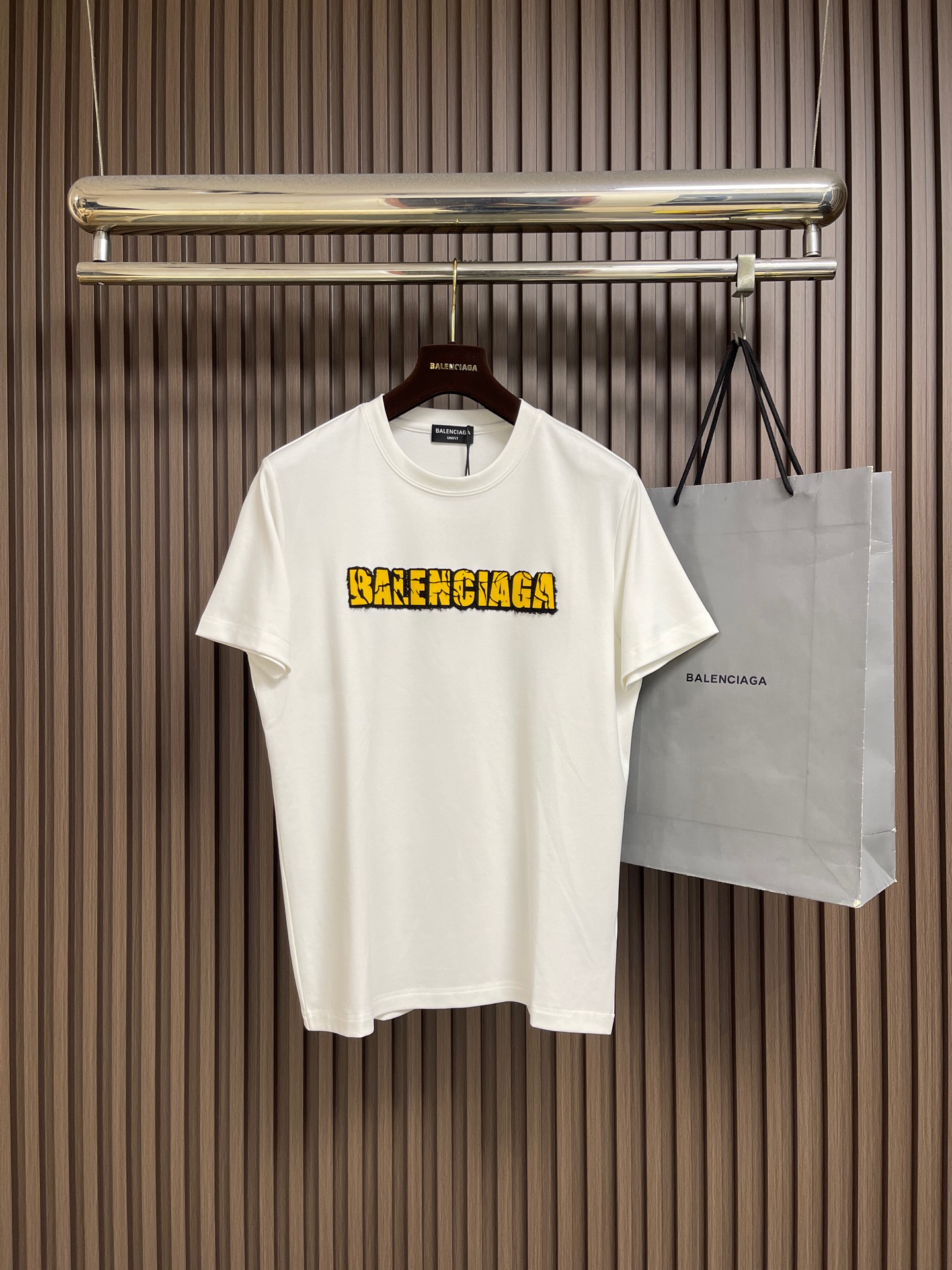 🛒🛒Balenciaga 2026ss新款印花短袖T恤，成衣洗水，设计感十足 ，面料采用巴黎ZP定织定染全棉双纱、克重2