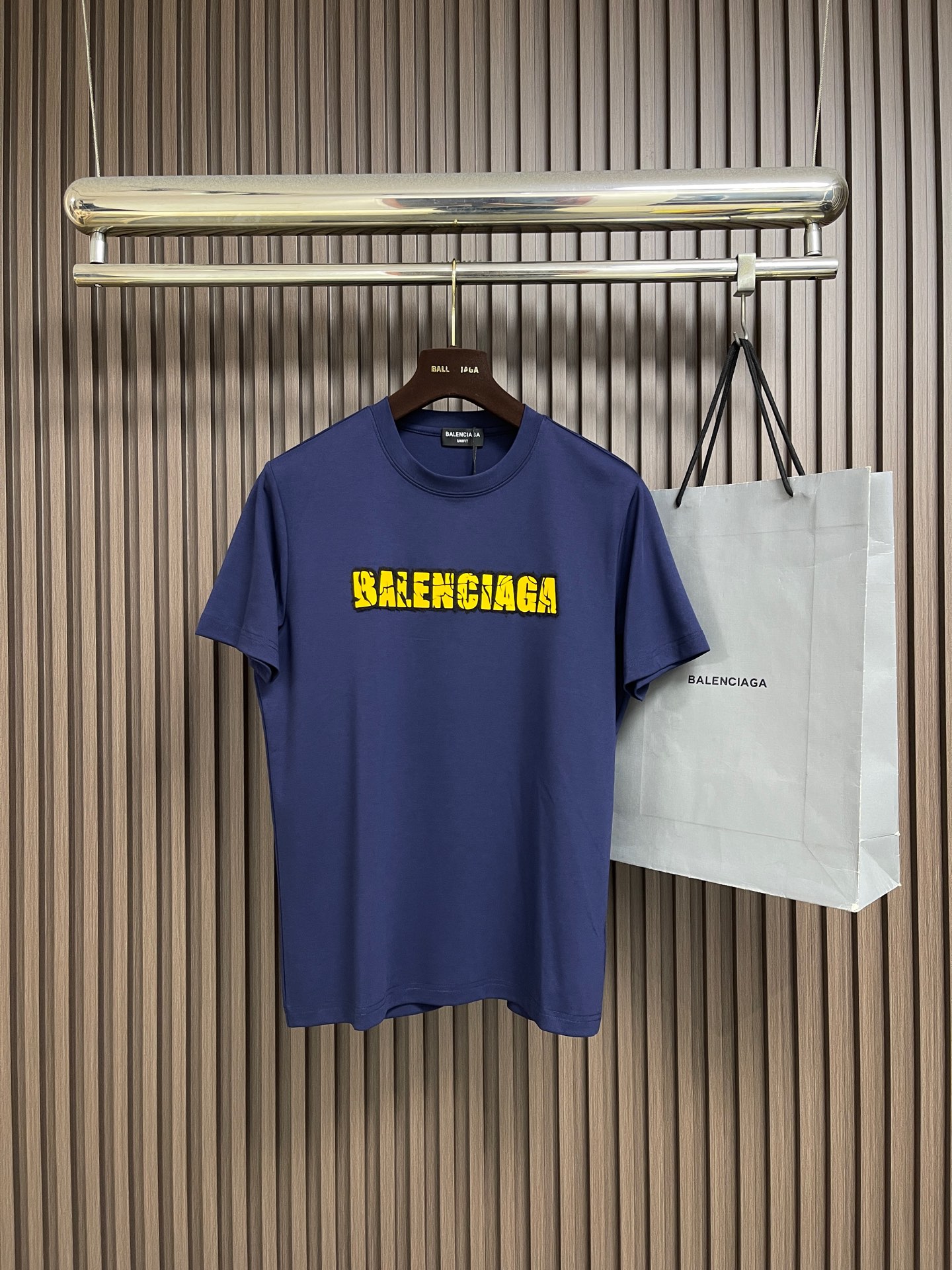 🛒🛒Balenciaga 2026ss新款印花短袖T恤，成衣洗水，设计感十足 ，面料采用巴黎ZP定织定染全棉双纱、克重2