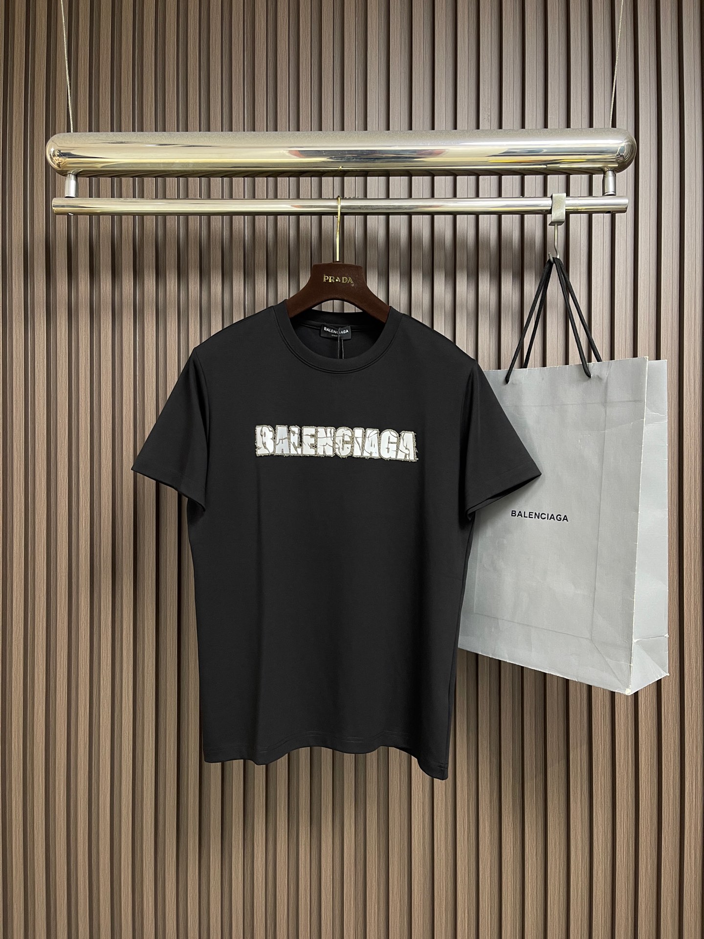 🛒🛒Balenciaga 2026ss新款印花短袖T恤，成衣洗水，设计感十足 ，面料采用巴黎ZP定织定染全棉双纱、克重2