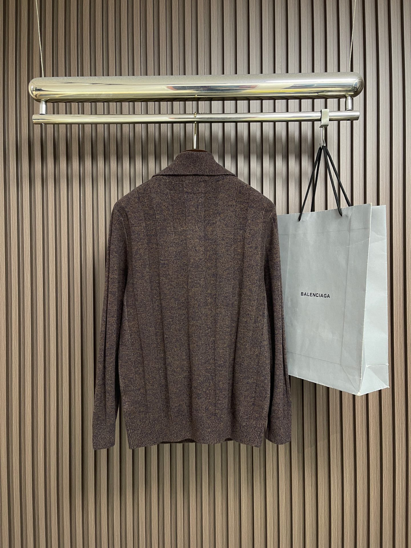 🛒🛒Loro piana 半拉链毛衣Polo针织衫,混纺针织面料,羊毛 山羊绒、面料厚实软糯,哑光高级质感,抗起球不易松 🛒🛒Loro piana 半拉链毛衣Polo针织衫,混纺针织面料,羊毛 山羊绒、面料厚实软糯,哑光高级质感,抗起球不易松